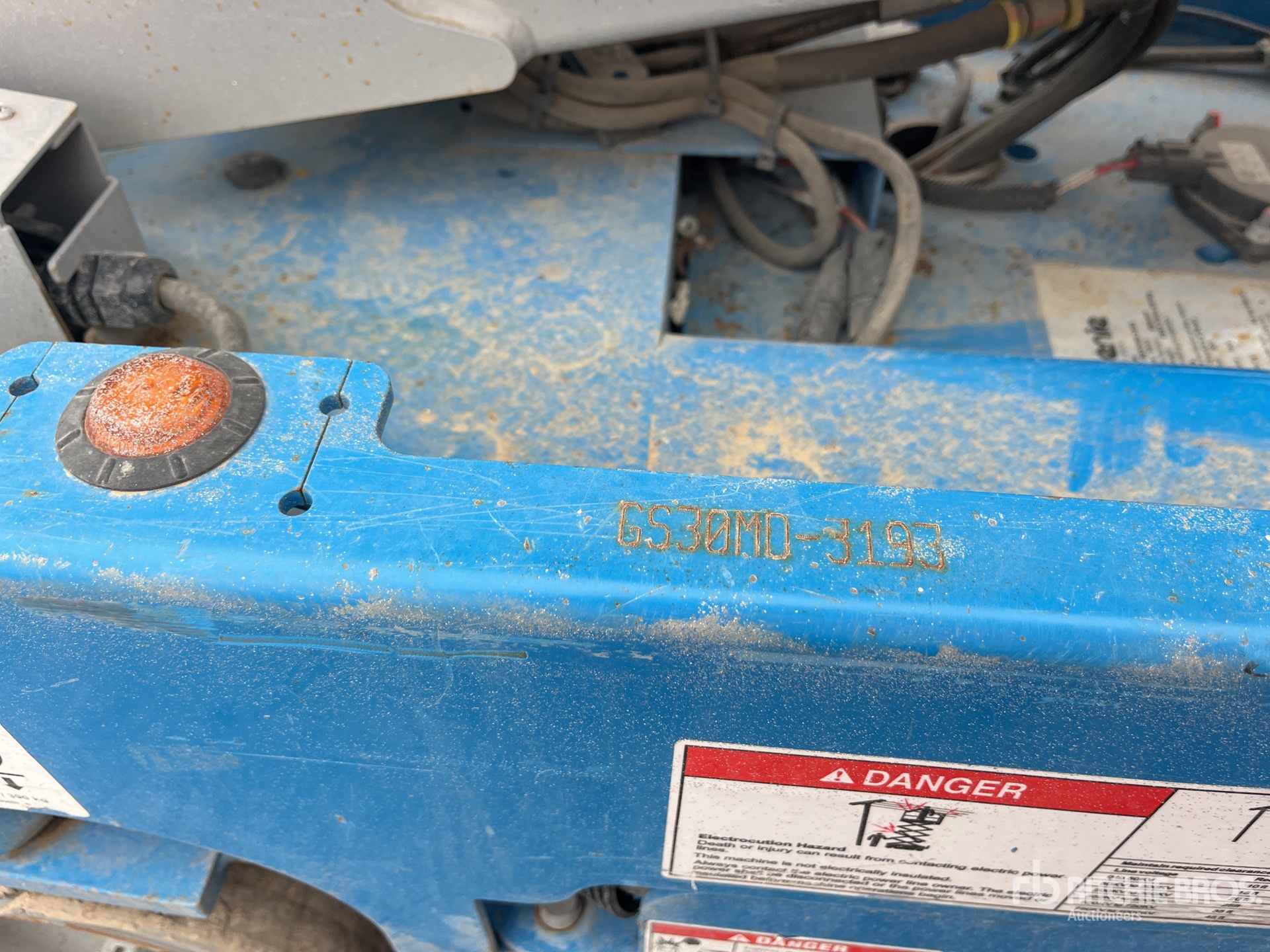 General Appearance with Numer seryjny/numer identyfikacyjny pojazdu