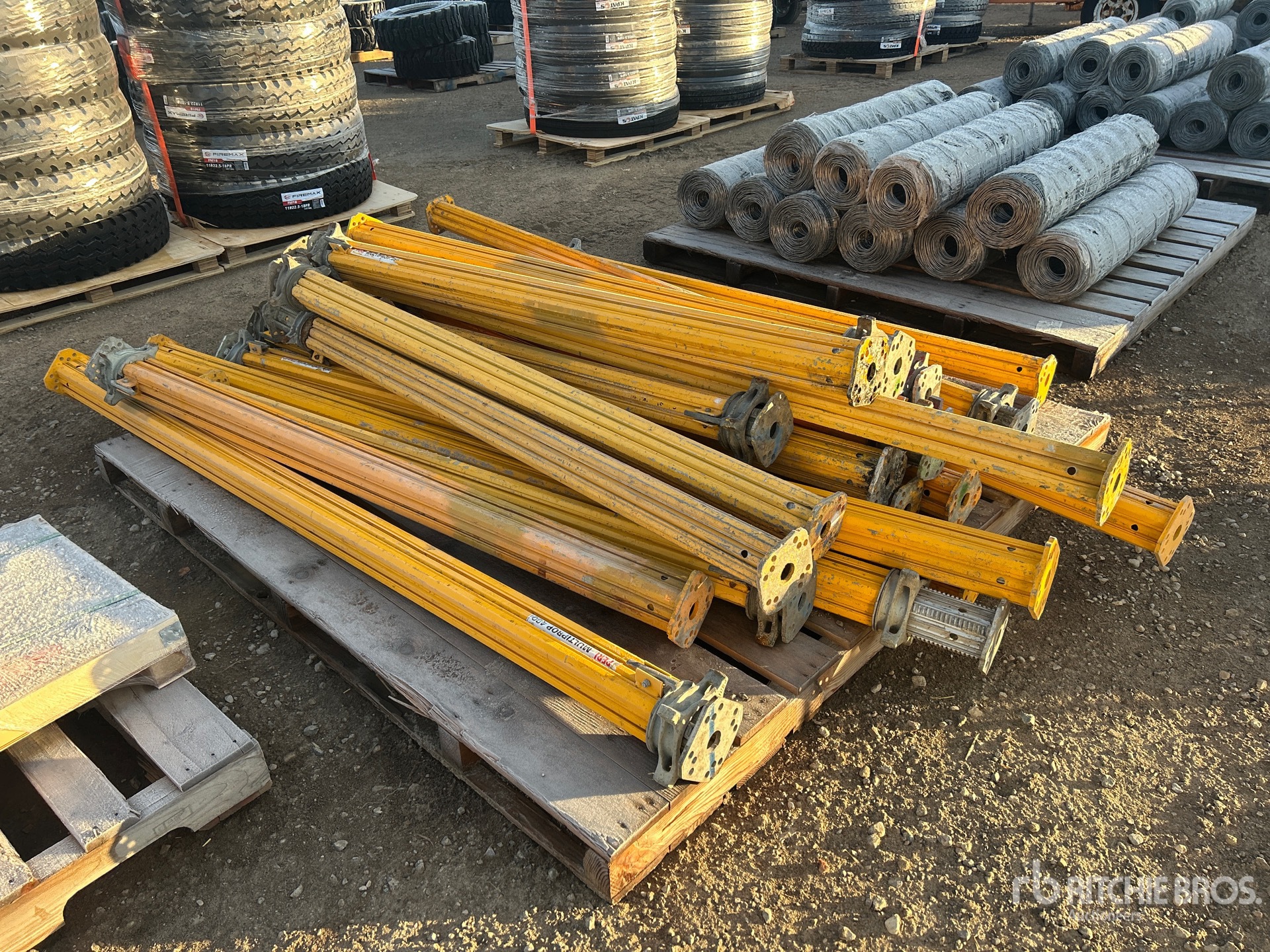 General Appearance with Foto, angolo anteriore sinistro