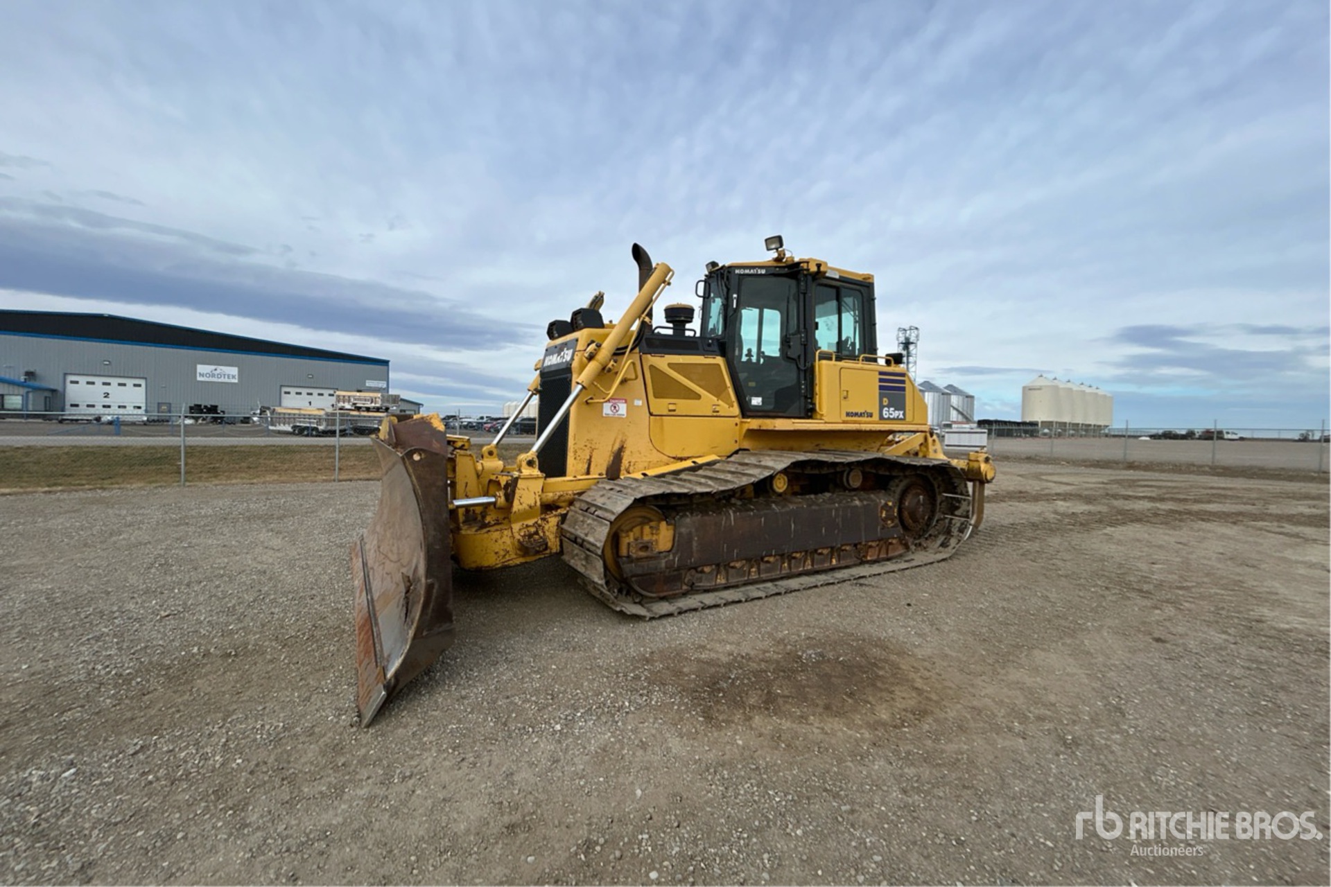 Aspect général with Image, coin avant gauche