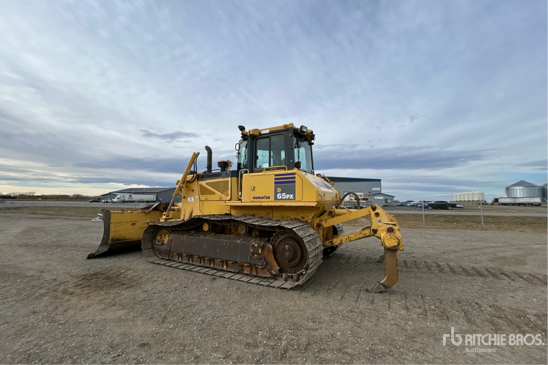 Aspect général with Image, coin arrière gauche