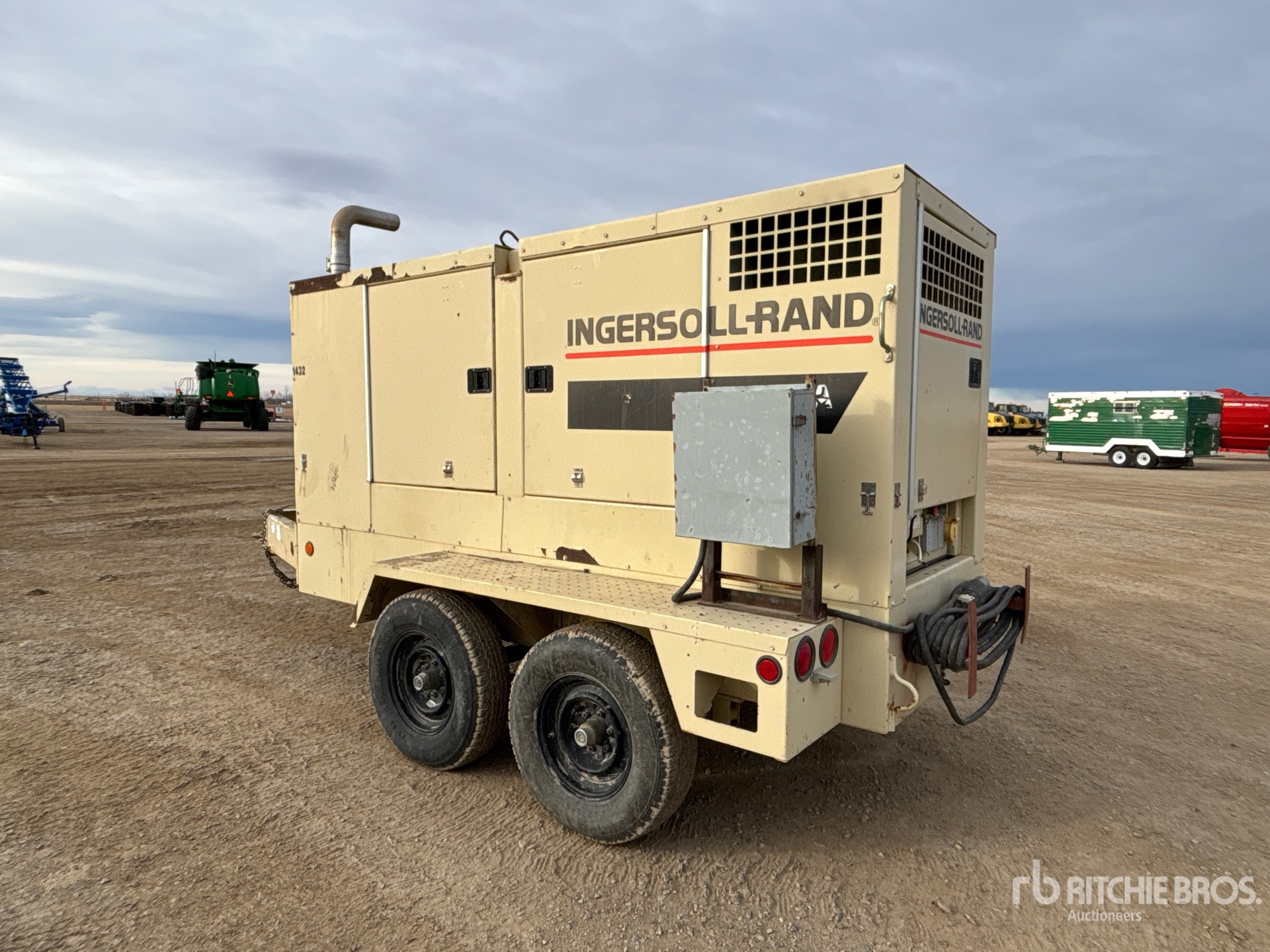 Aspect général with Image, coin arrière gauche