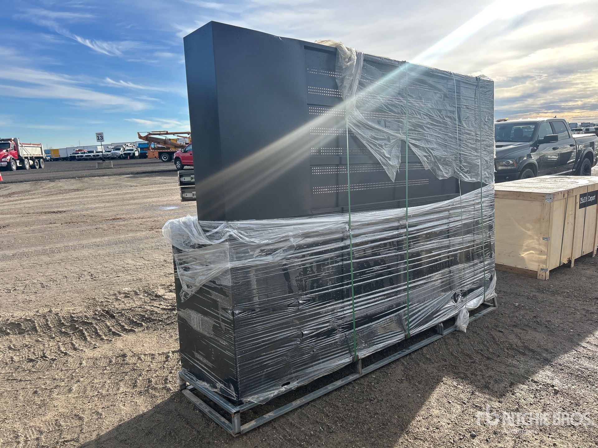 General Appearance with Picture, Left Rear Corner