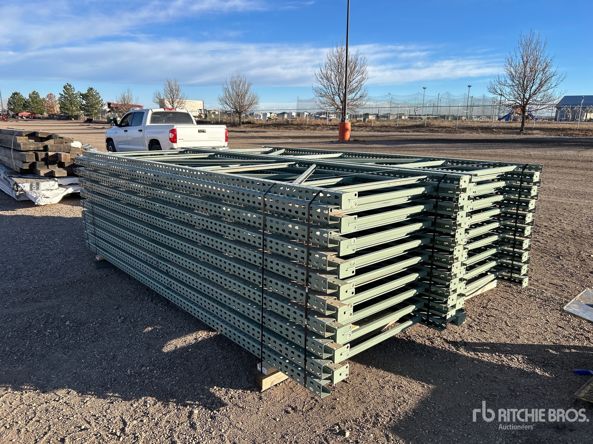 General Appearance with Imagen: esquina trasera izquierda