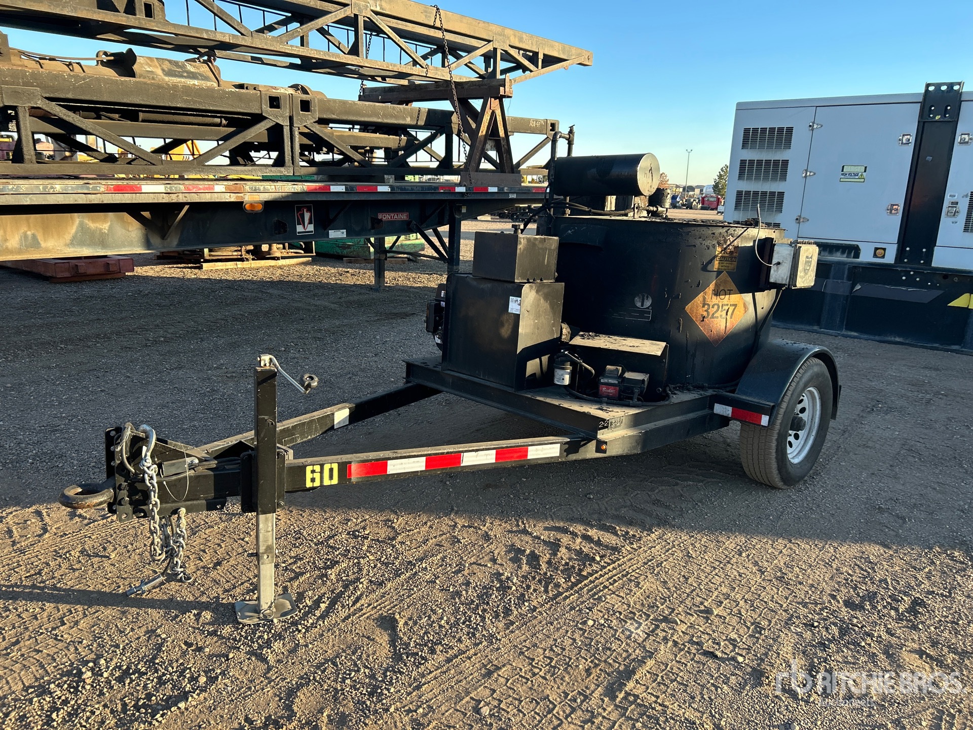 General Appearance with Foto, angolo anteriore sinistro