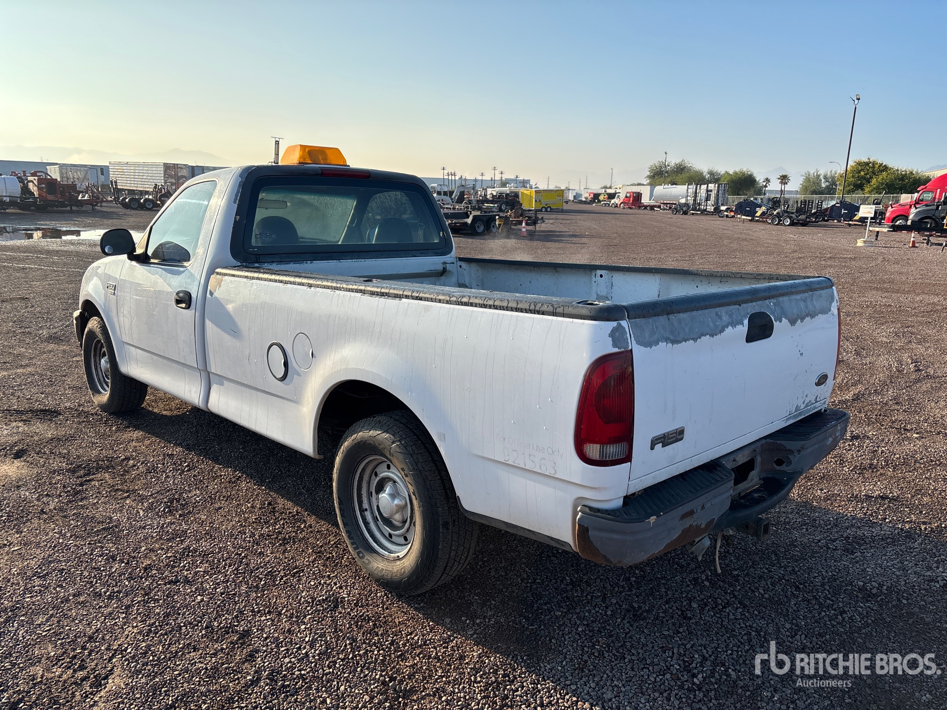 General Appearance with Picture, Left Rear Corner