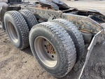 4 Underbody - Truck with 