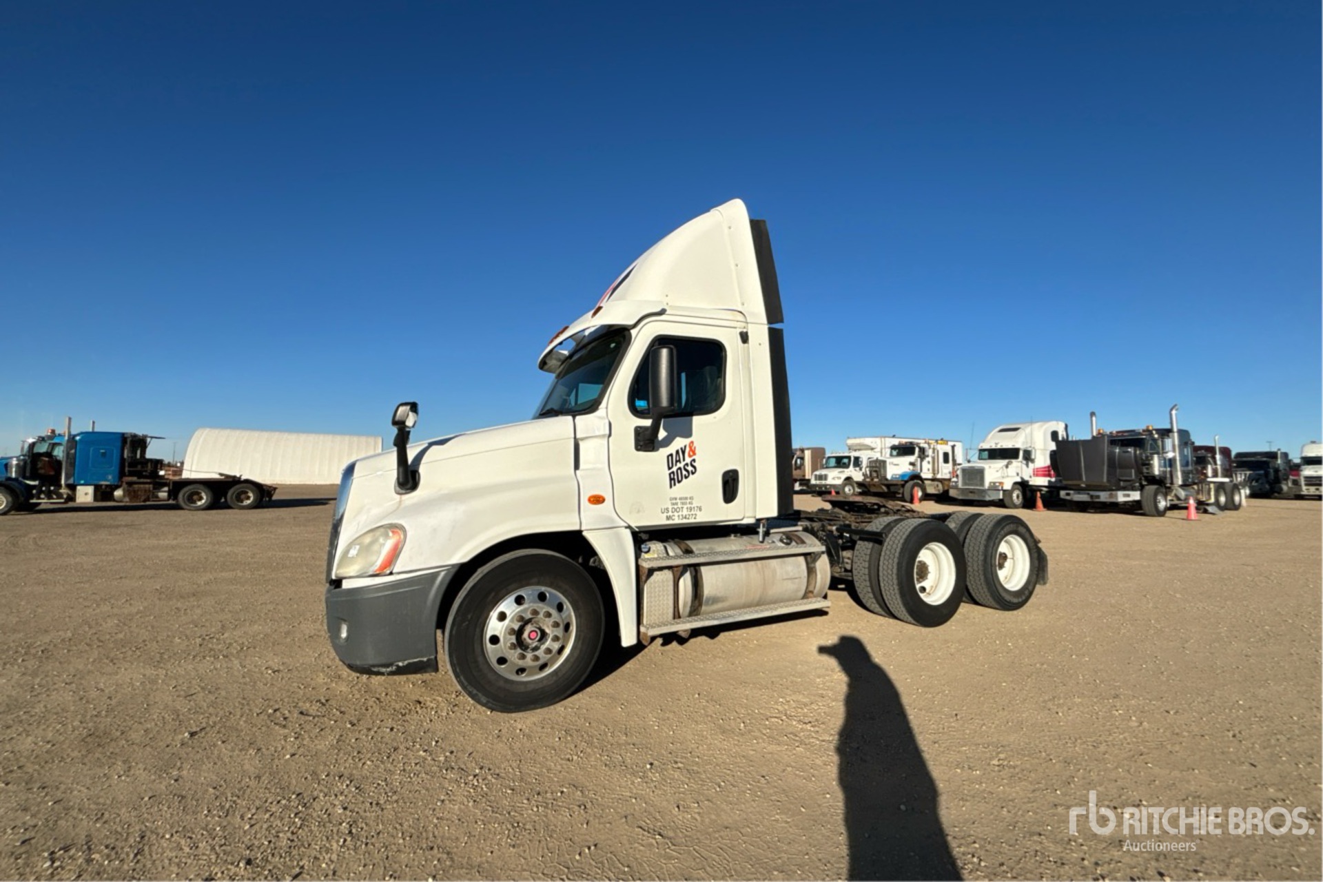 Aspect général with Image, coin avant gauche