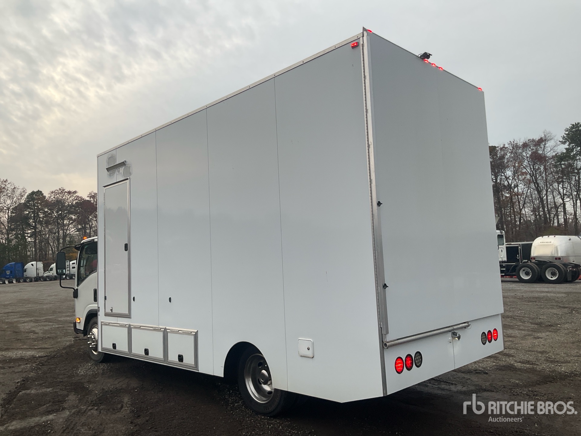 General Appearance with Zdjęcie, lewy dolny róg