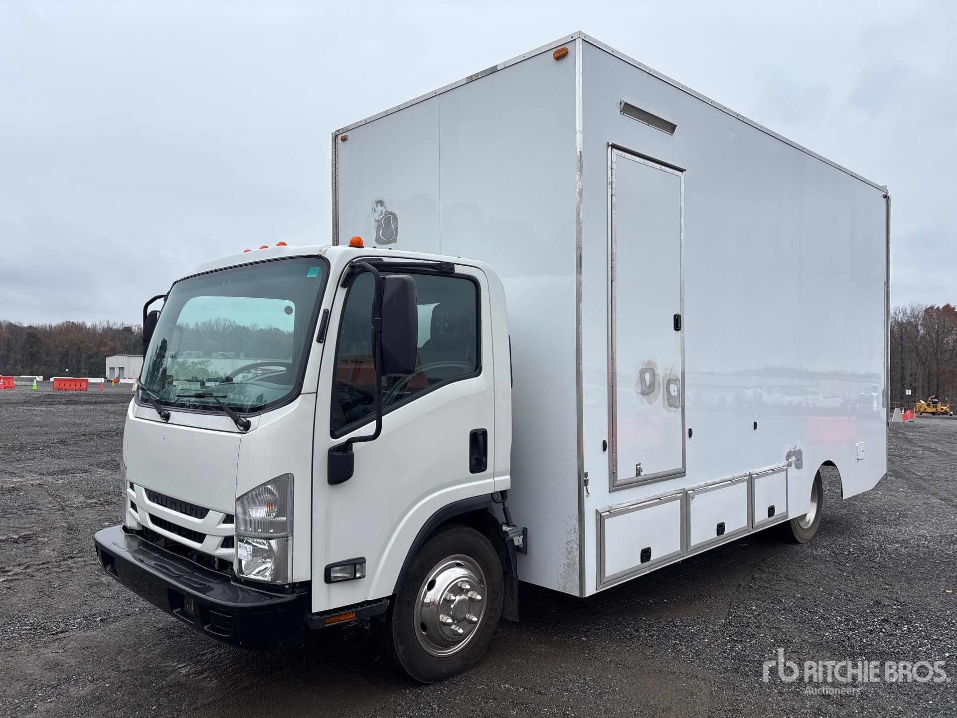 General Appearance with Featured Photo