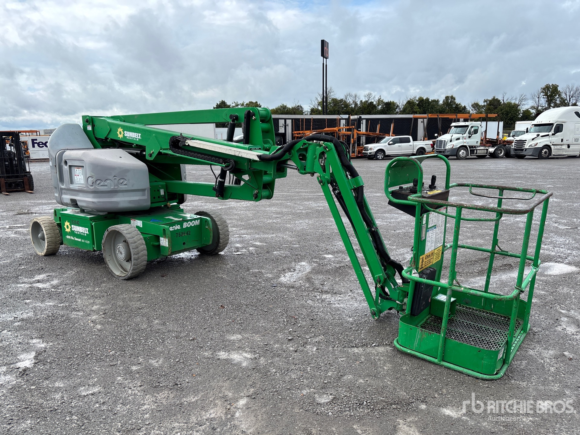 General Appearance with Picture, Right Front Corner