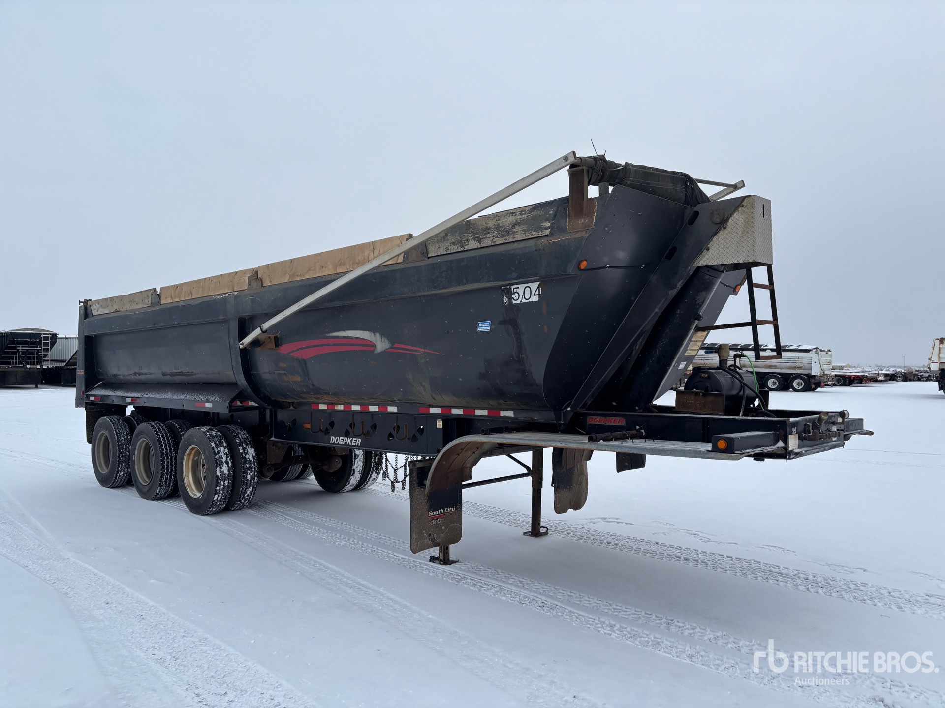 General Appearance with Bild, Ecke vorne rechts