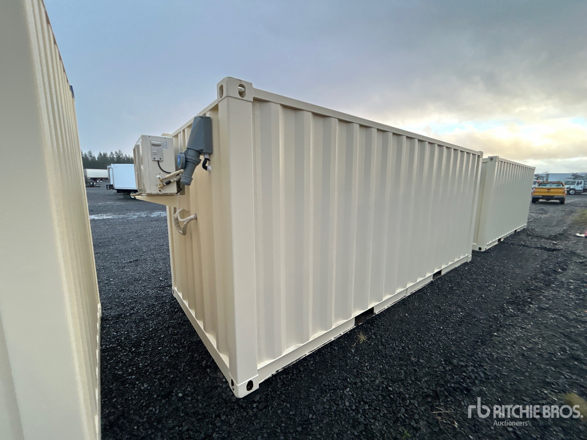 General Appearance with Image, coin arrière droit