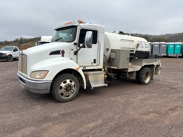 2017 Kenworth T3 4x2 Sewer Cleaner Truck
