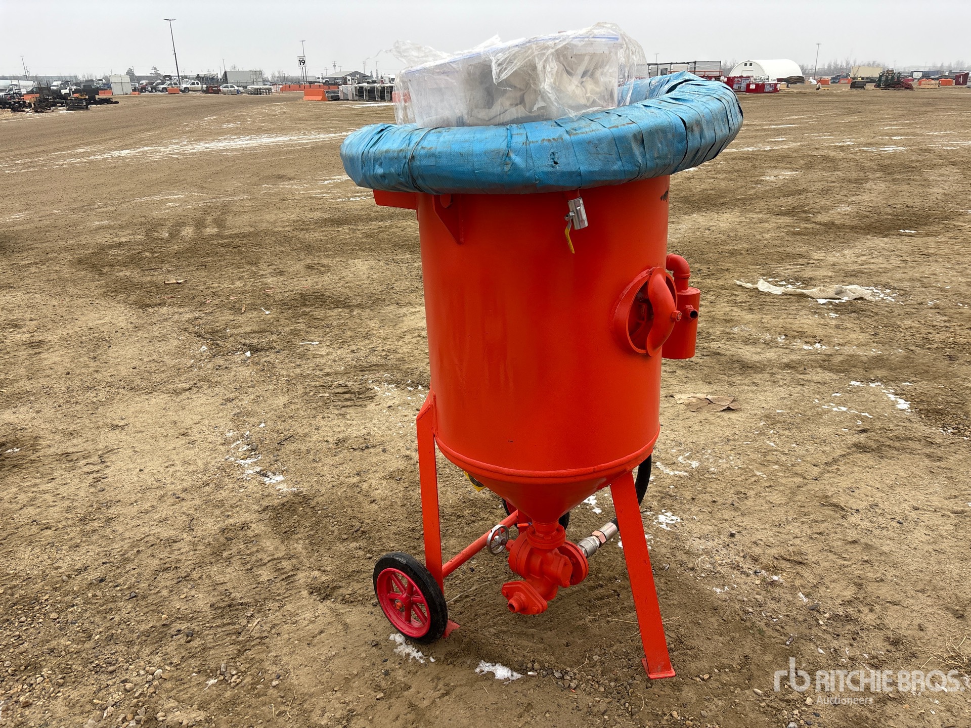 General Appearance with Picture, Left Rear Corner