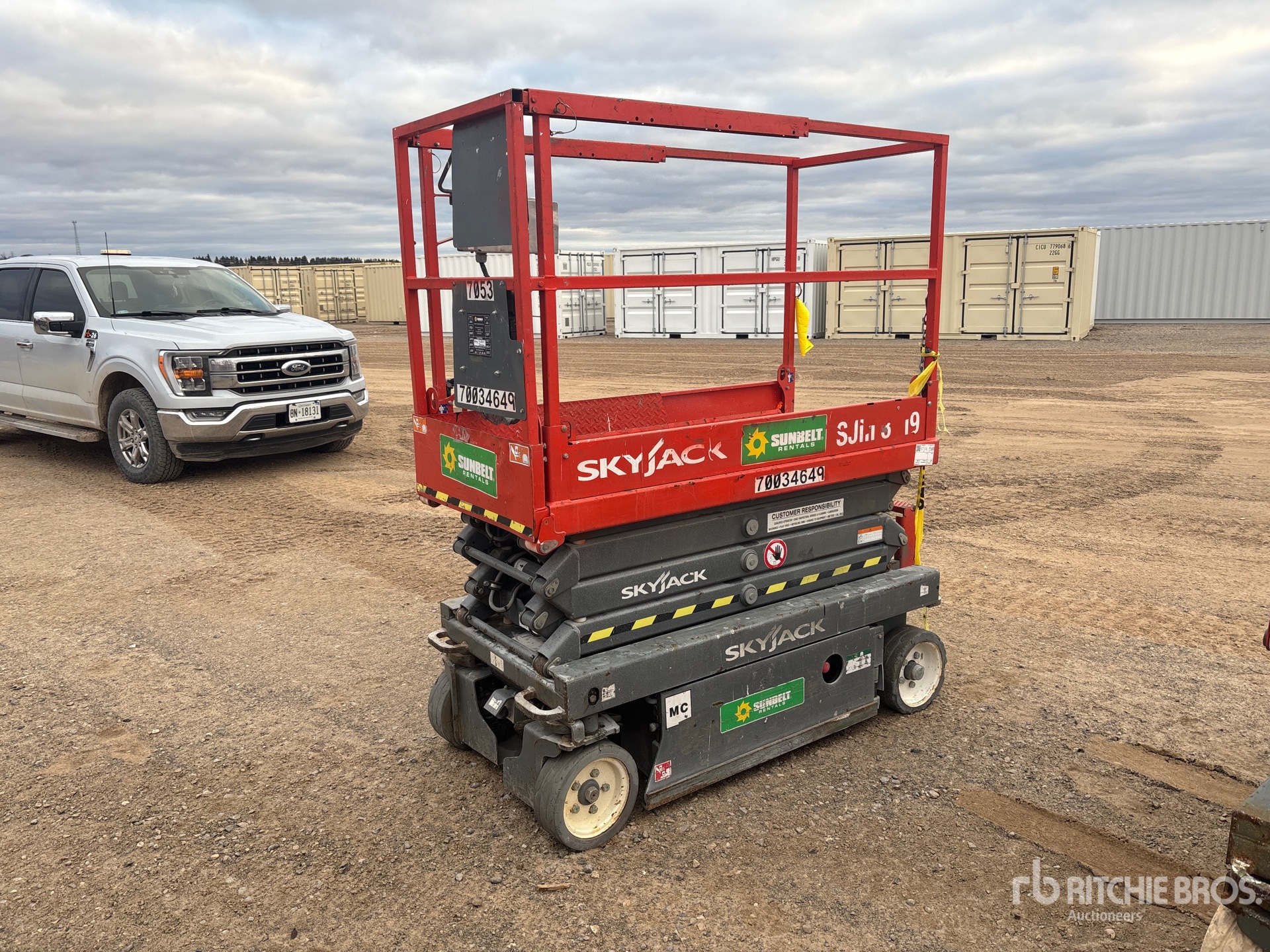 General Appearance with Featured Photo