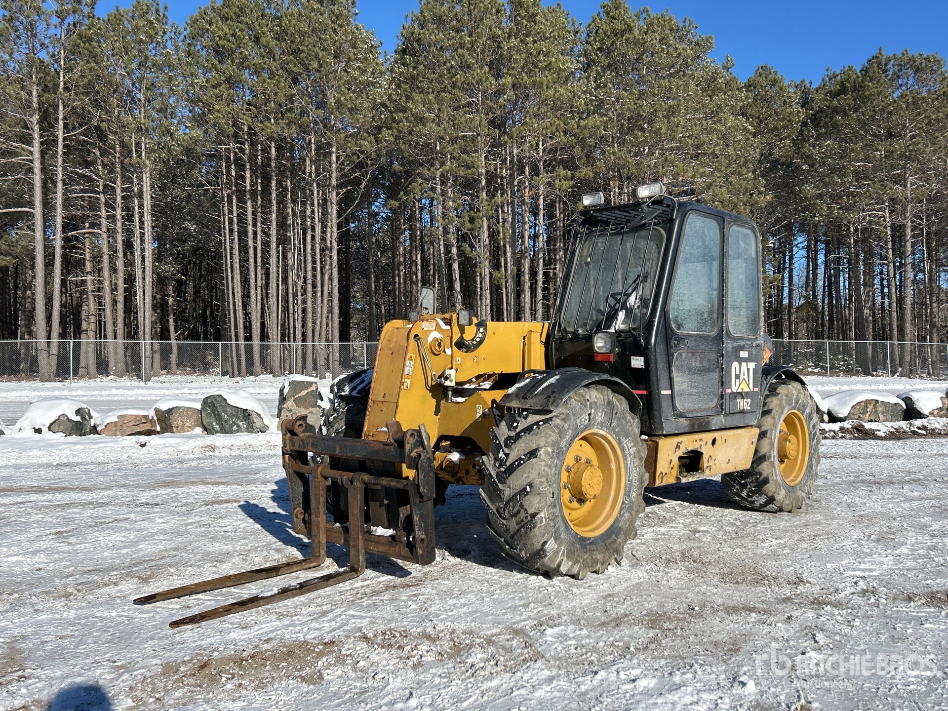 General Appearance with Featured Photo