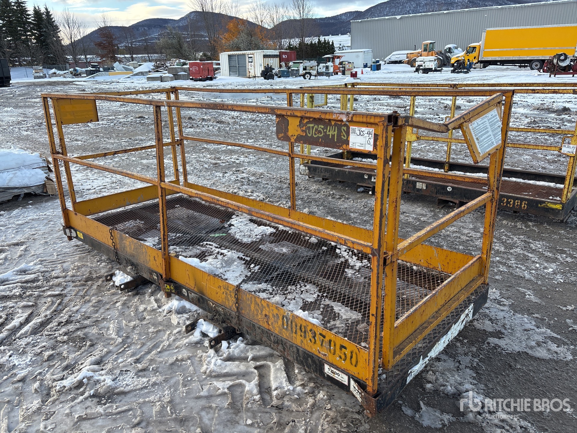 General Appearance with Foto, angolo anteriore sinistro