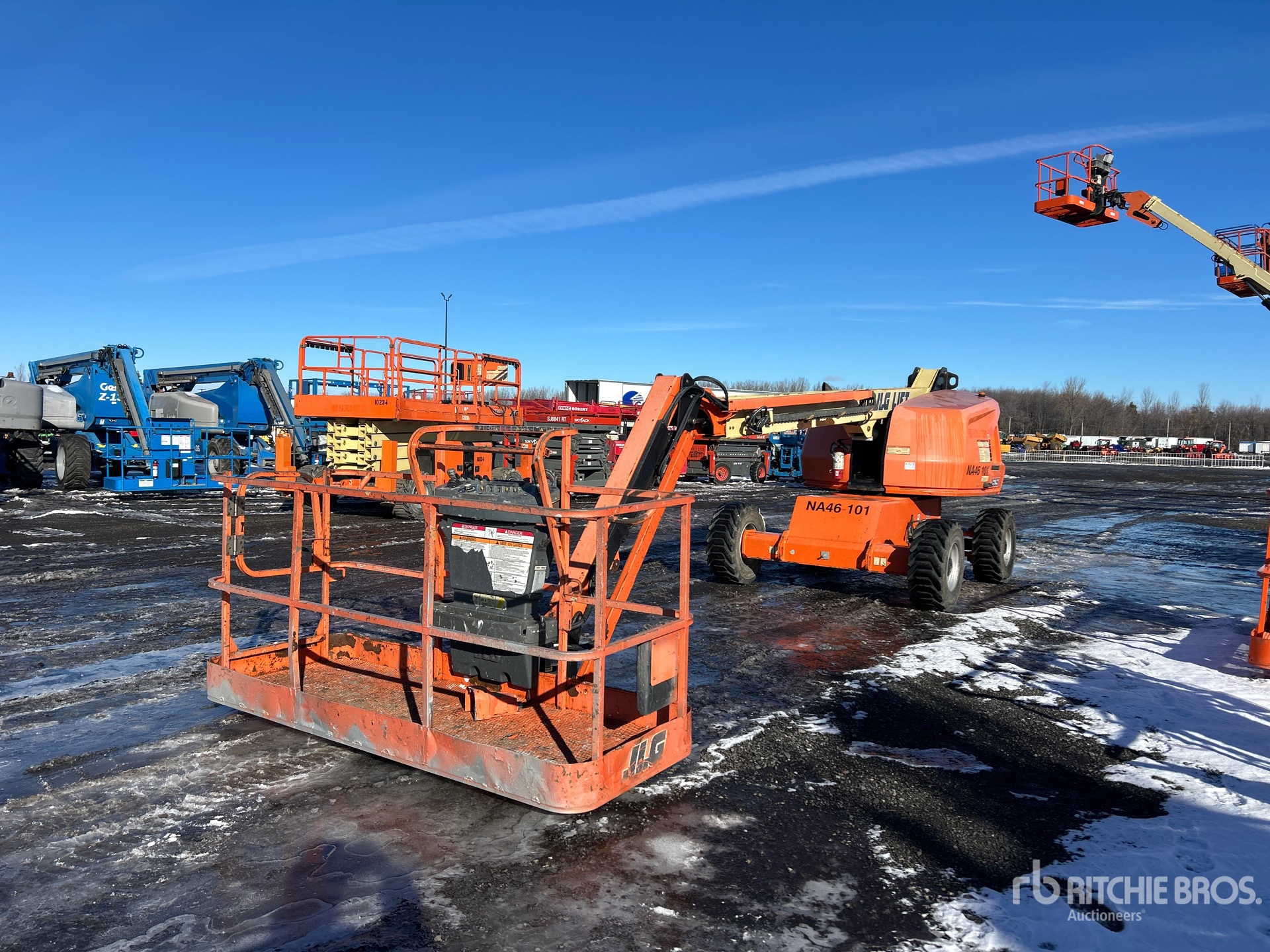 General Appearance with Picture, Left Front Corner