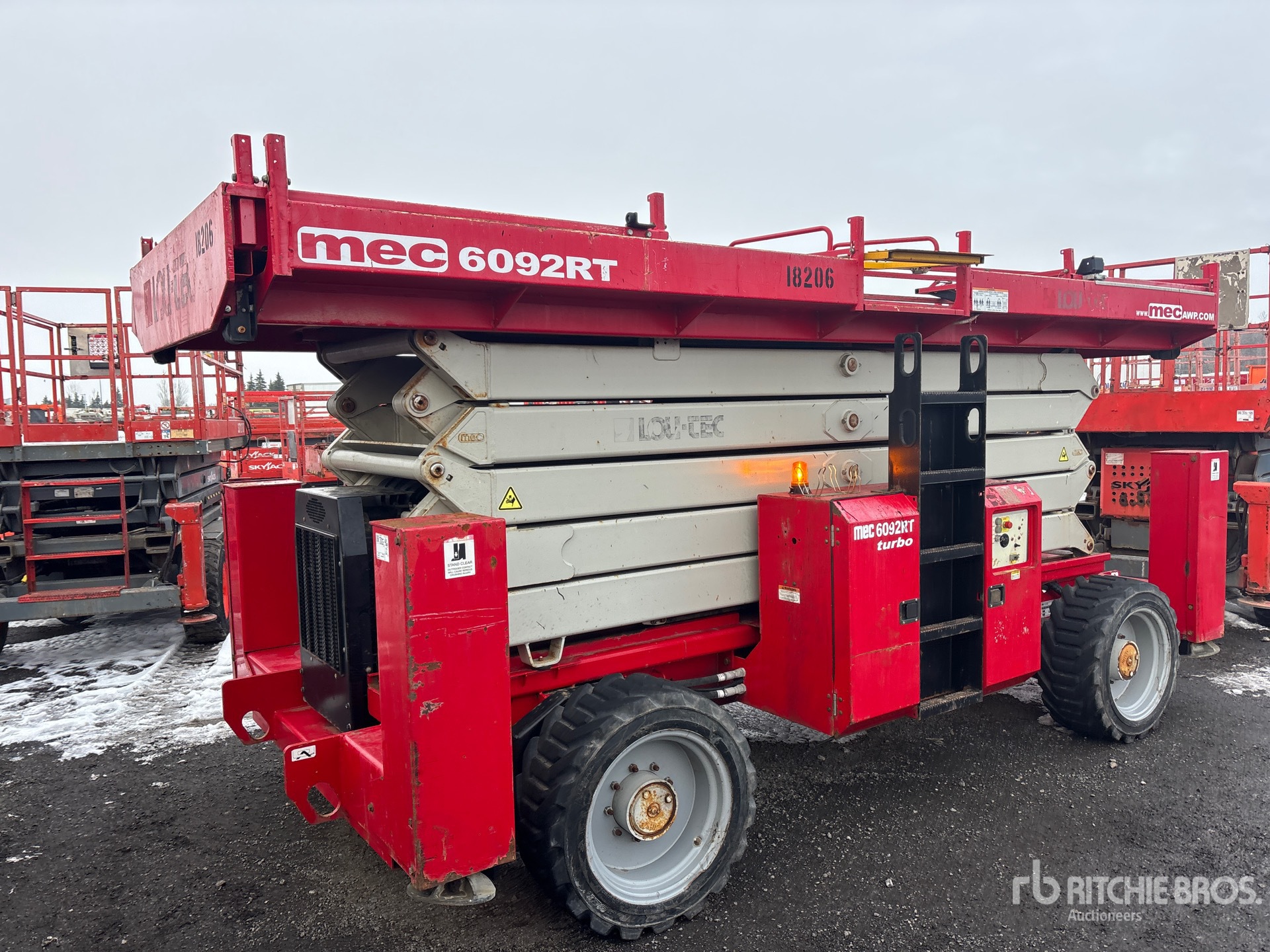 General Appearance with Imagen: esquina trasera derecha