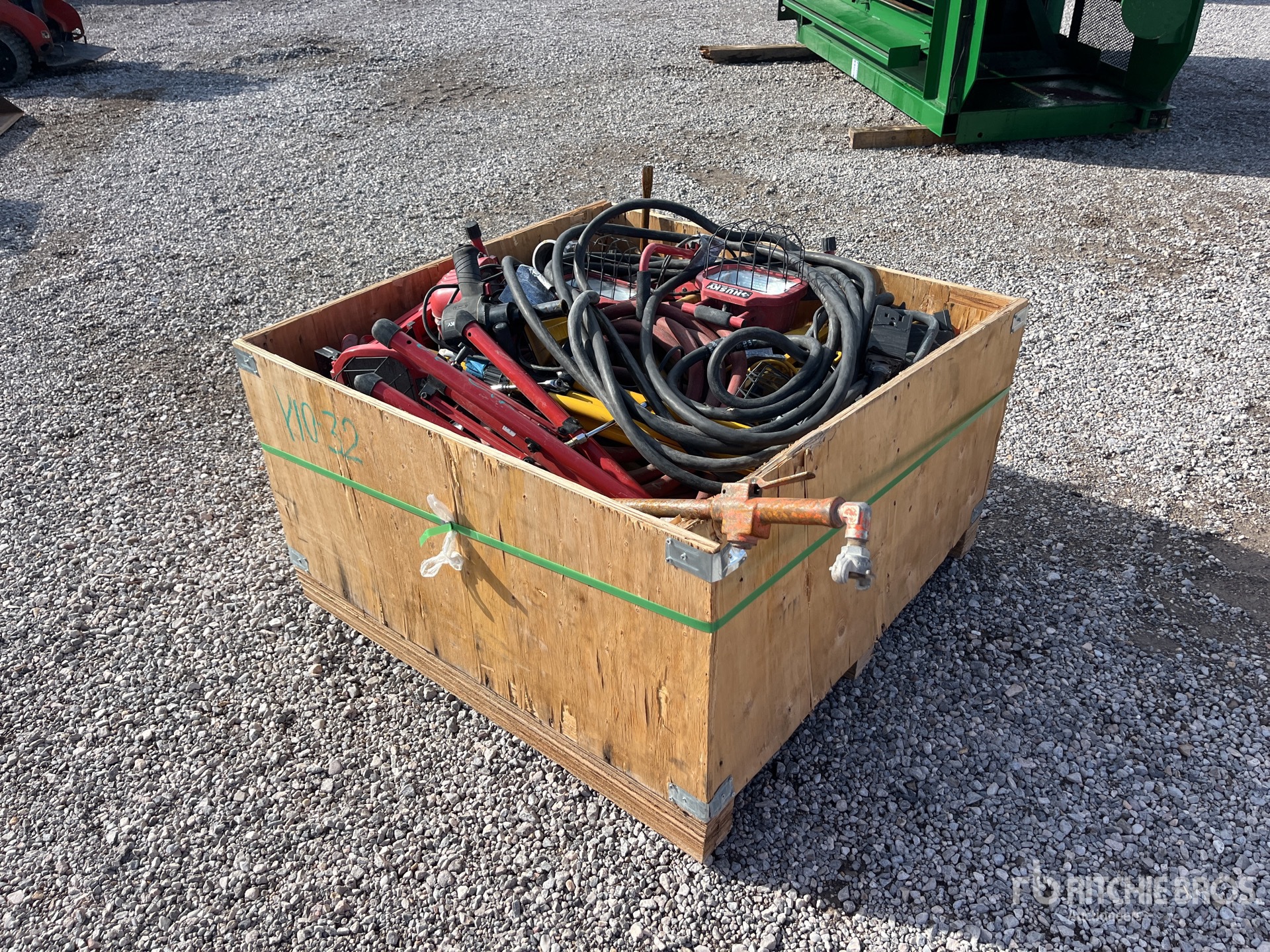 General Appearance with Foto, angolo anteriore sinistro