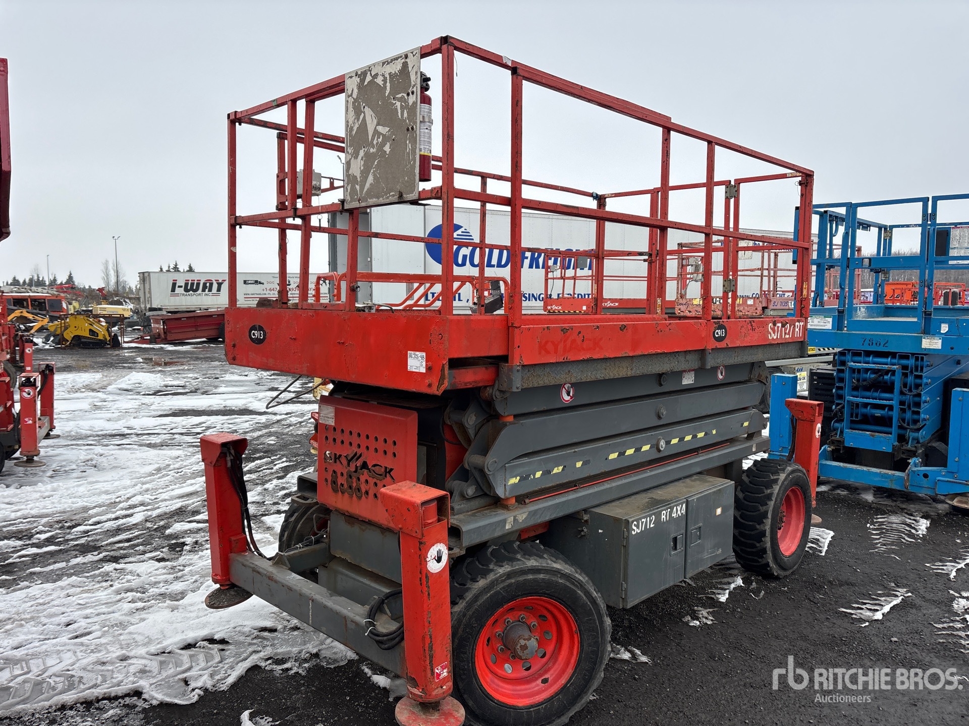 General Appearance with Imagen: esquina trasera derecha