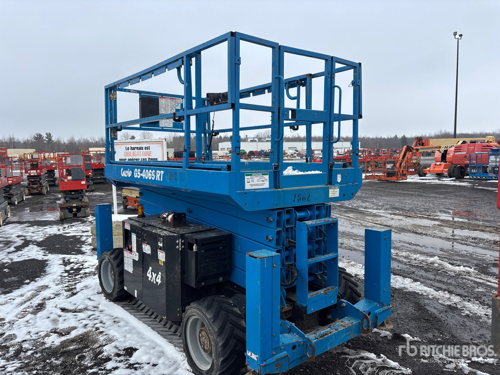 General Appearance with Imagen: esquina delantera derecha