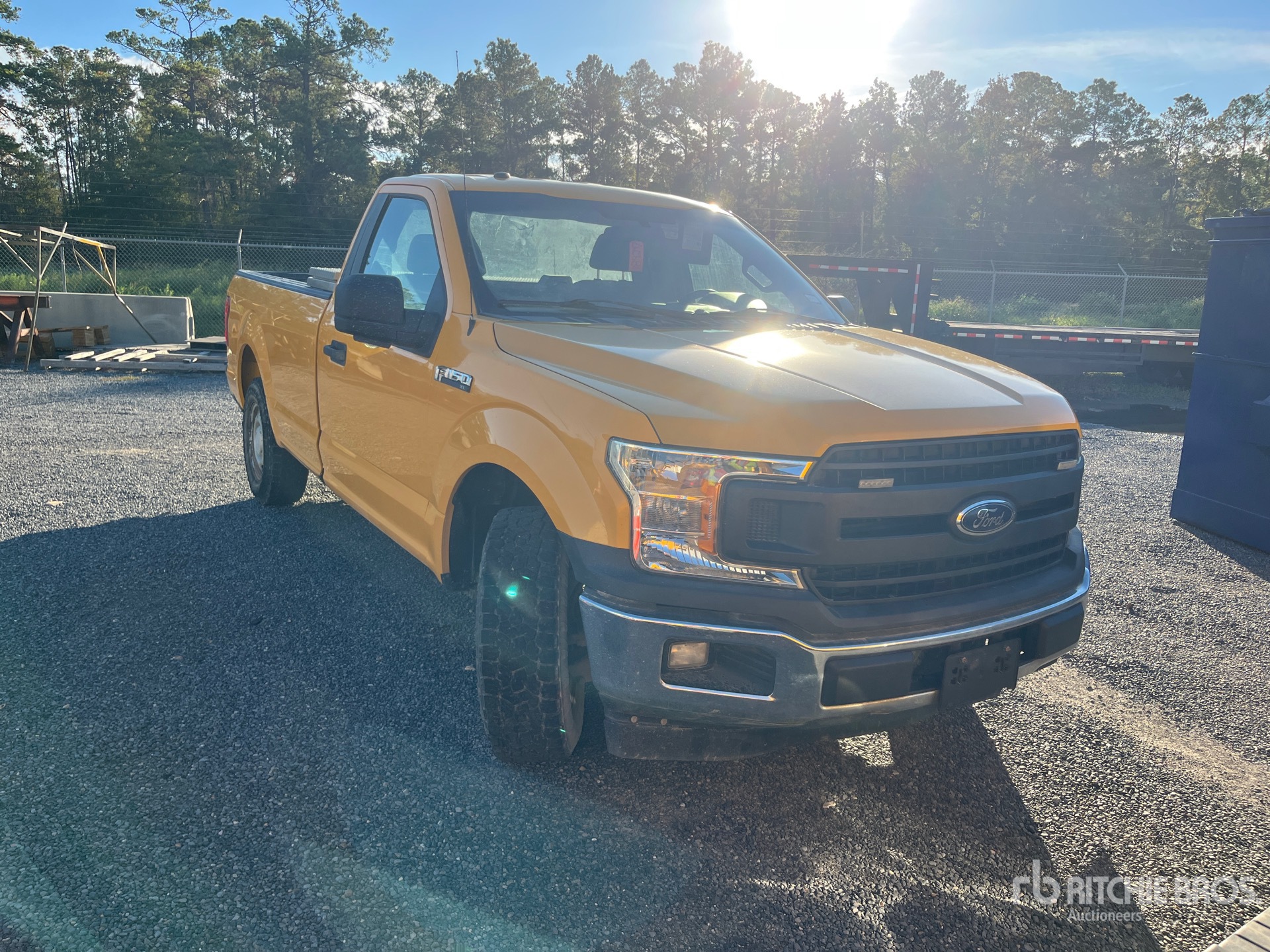 General Appearance with Imagen: esquina delantera derecha