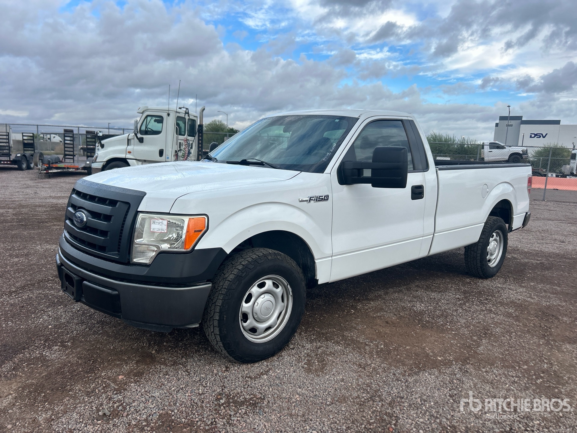 General Appearance with Picture, Left Front Corner