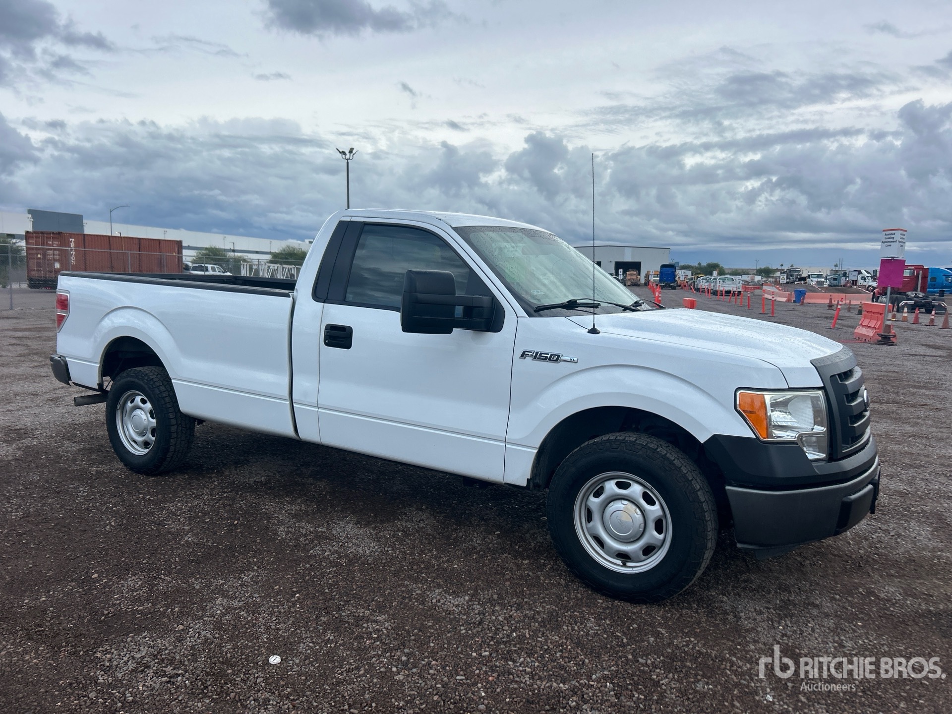 General Appearance with Picture, Right Front Corner