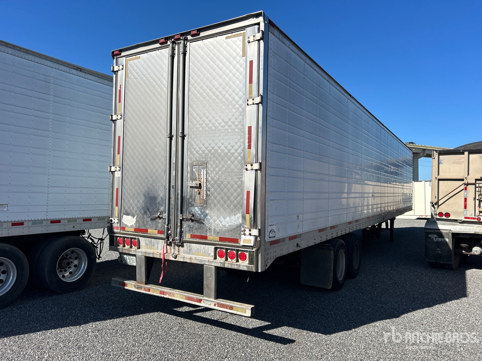 General Appearance with Imagen: esquina trasera derecha