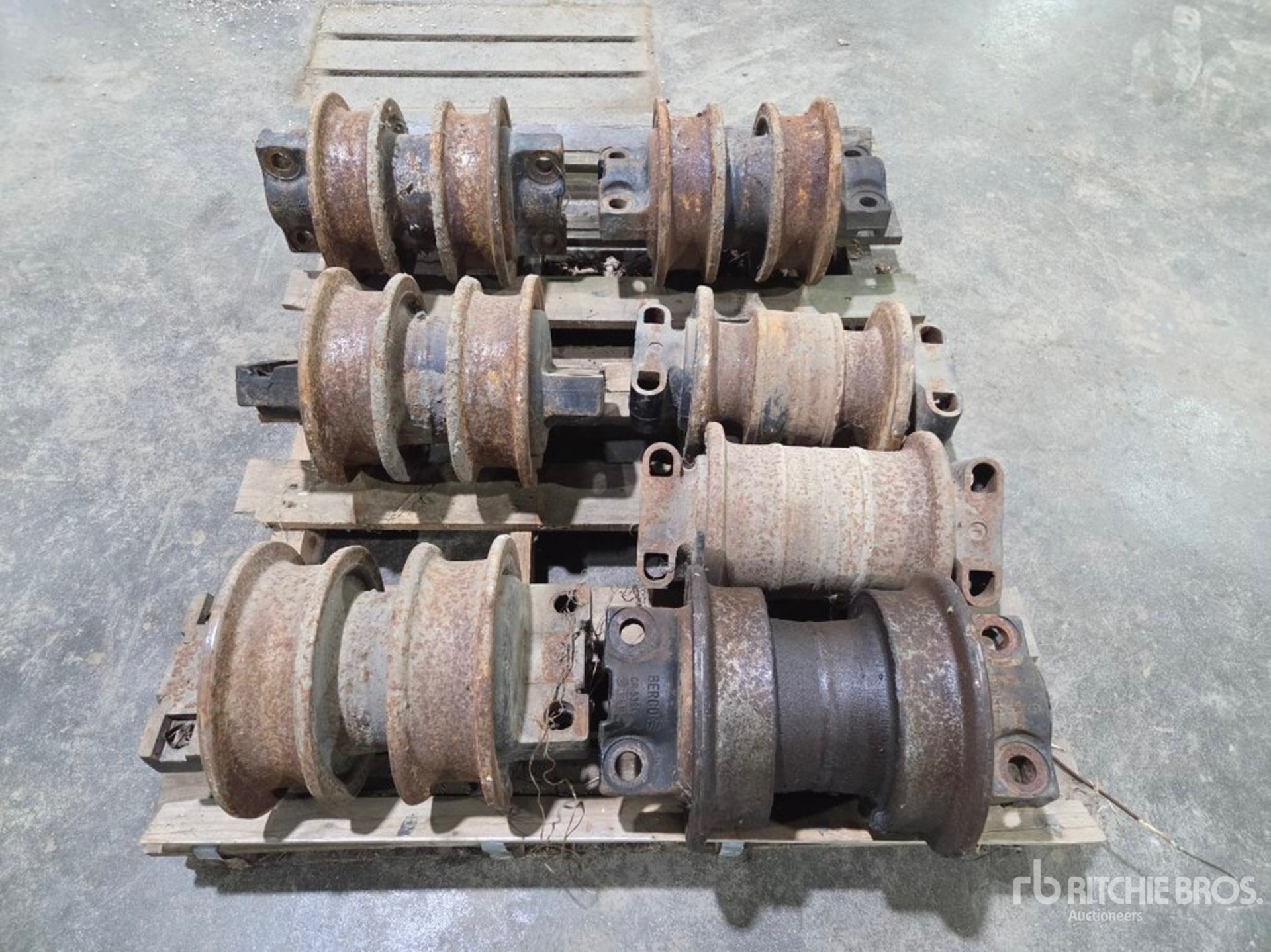 General Appearance with Bild, Ecke vorne rechts