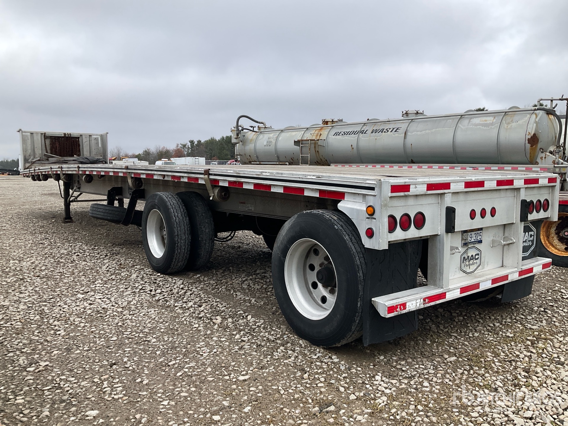 General Appearance with Imagen: esquina trasera izquierda