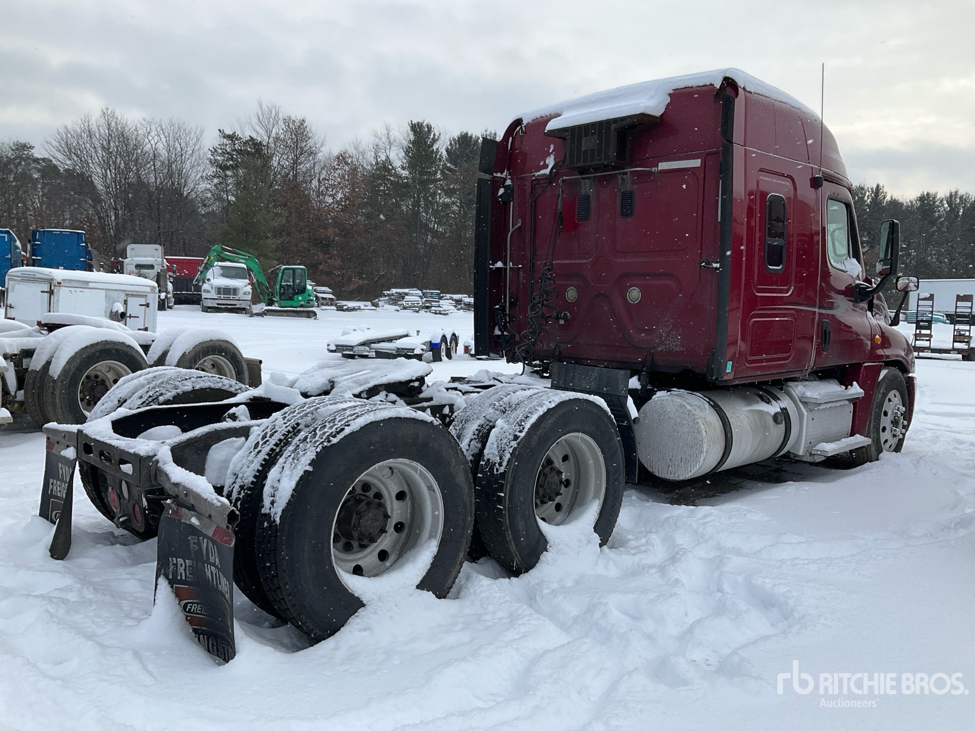 General Appearance with Foto, angolo anteriore sinistro