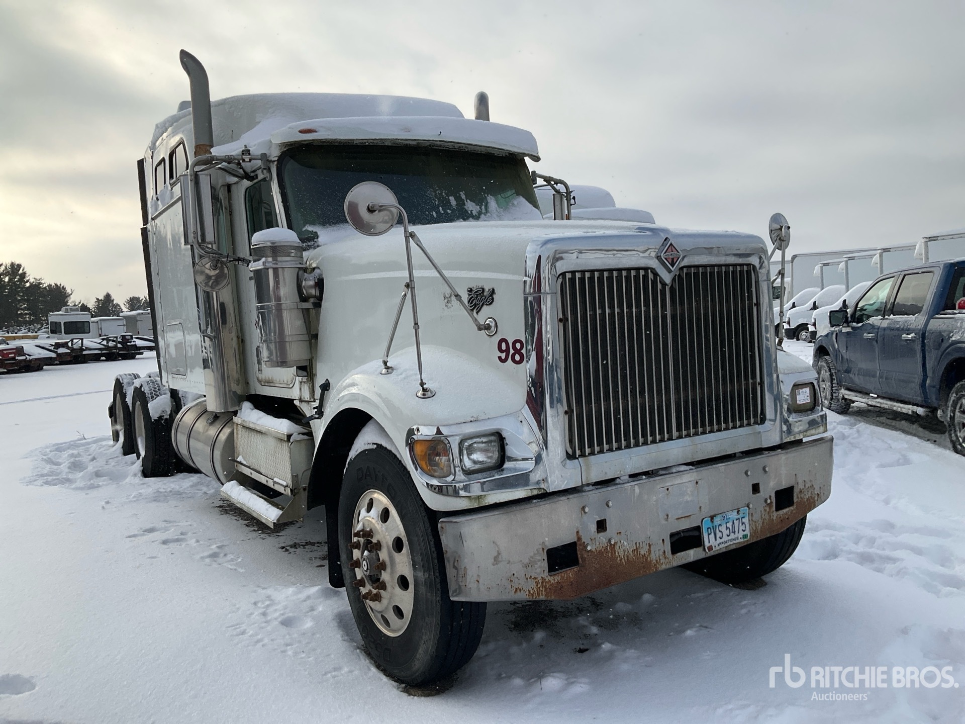 General Appearance with Foto, angolo anteriore destro