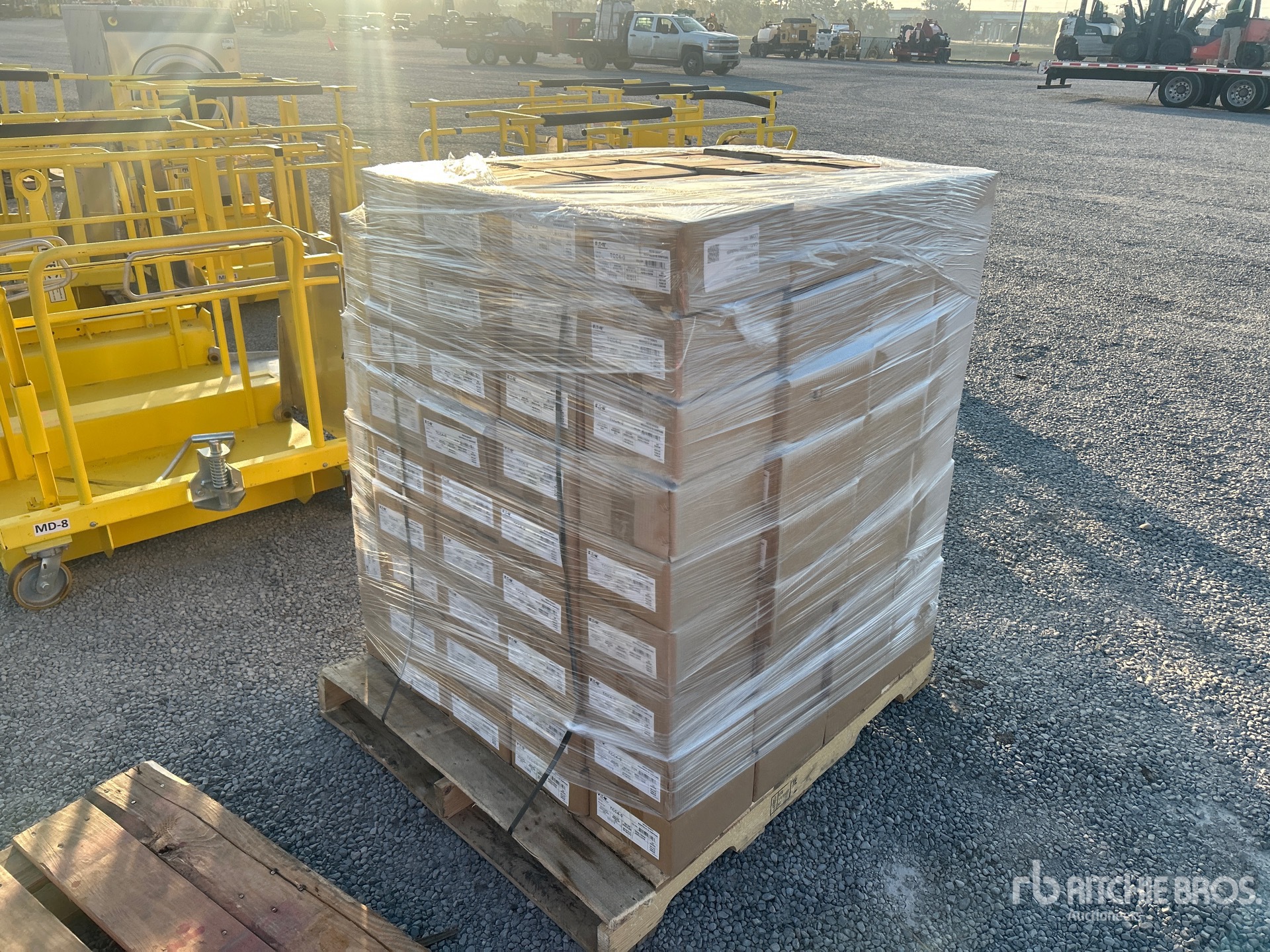 General Appearance with Bild, Ecke hinten links