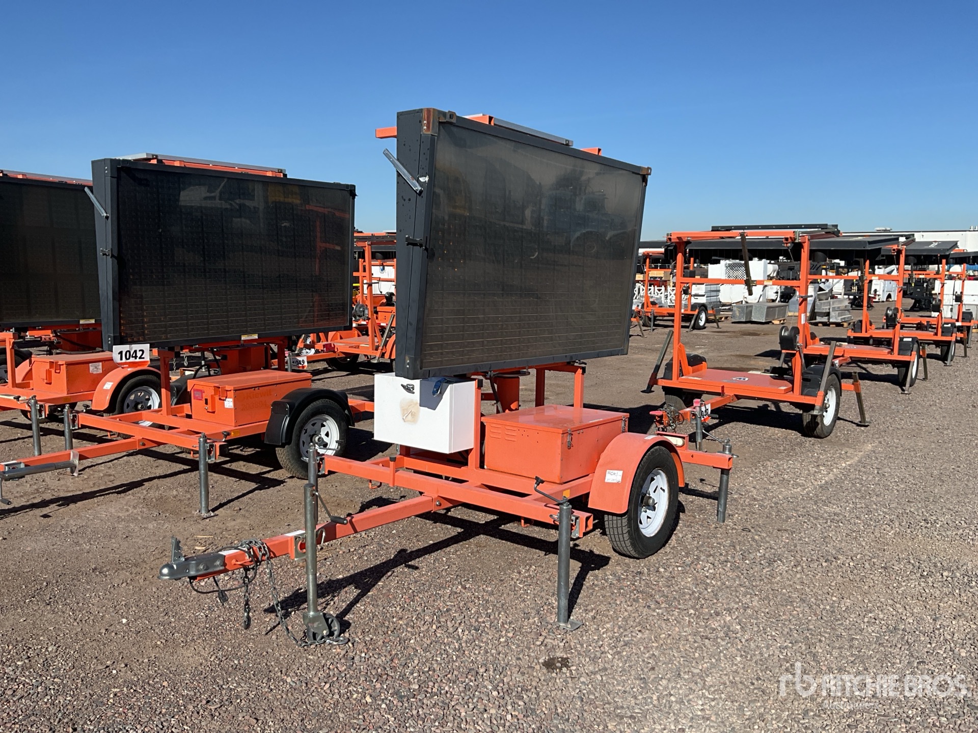 General Appearance with Featured Photo