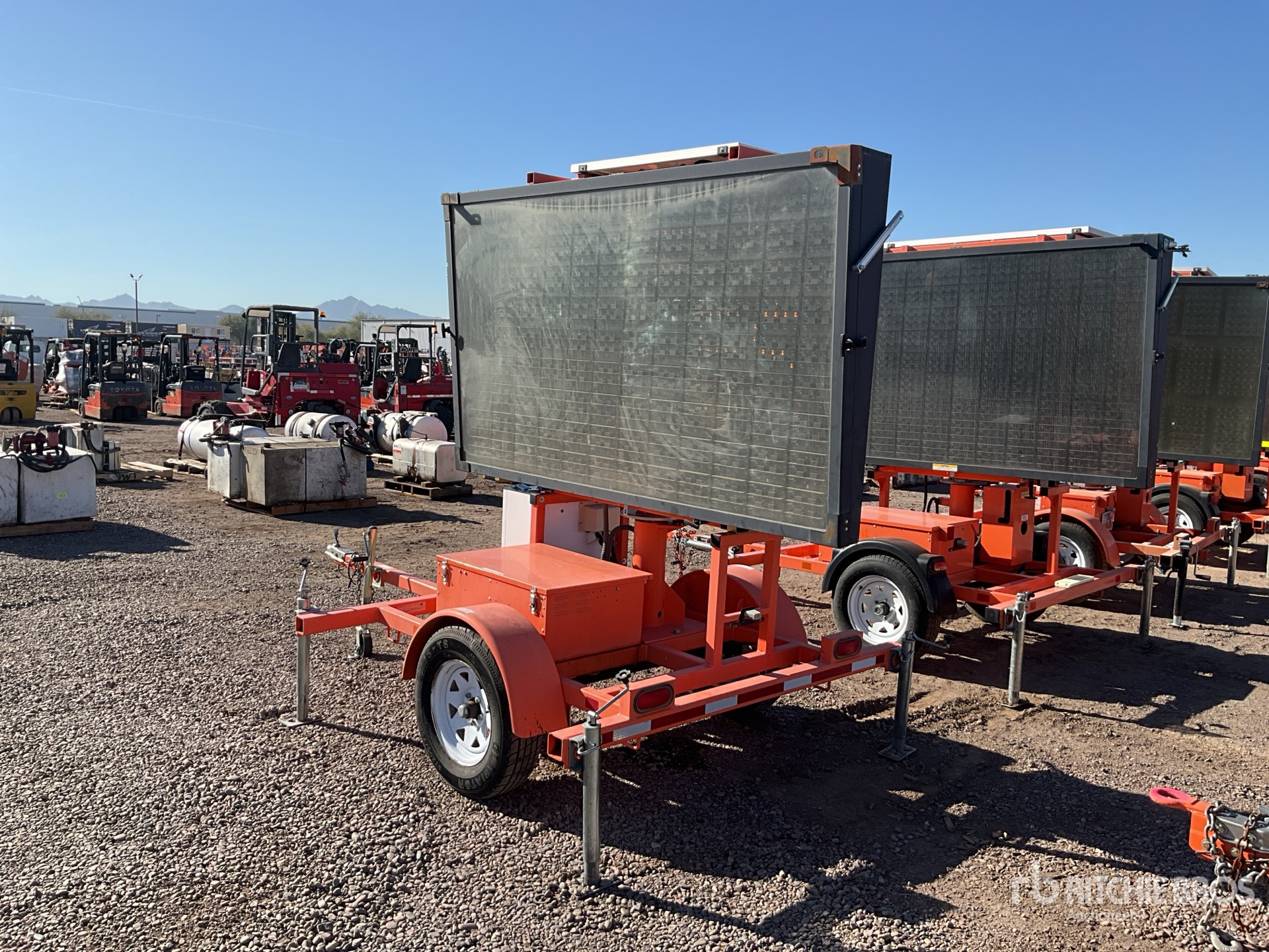 General Appearance with Picture, Left Rear Corner