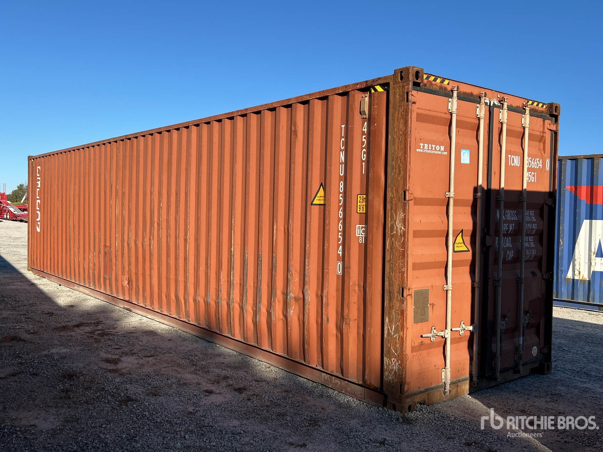 General Appearance with Picture, Right Front Corner