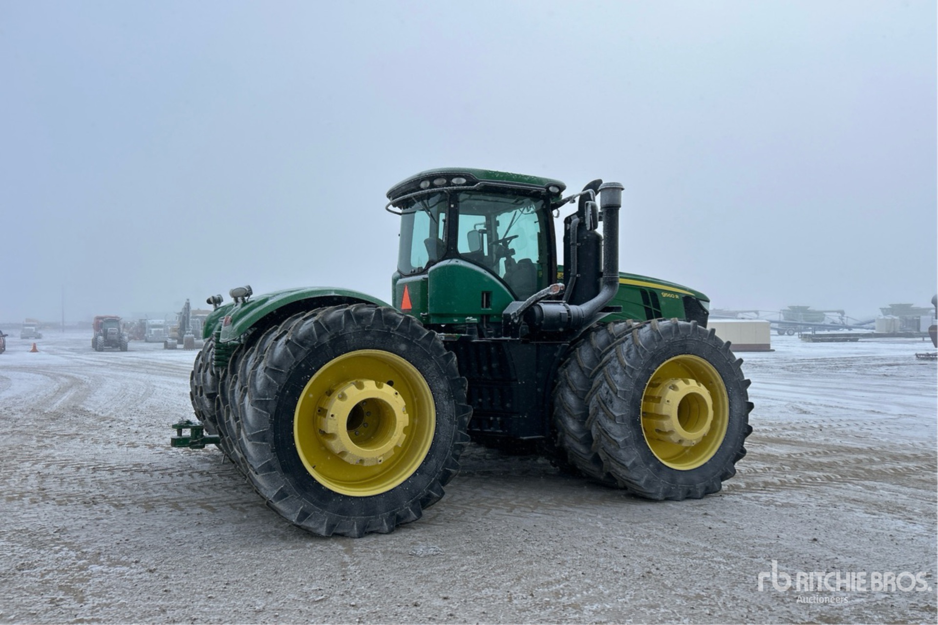 General Appearance with Imagen: esquina trasera derecha