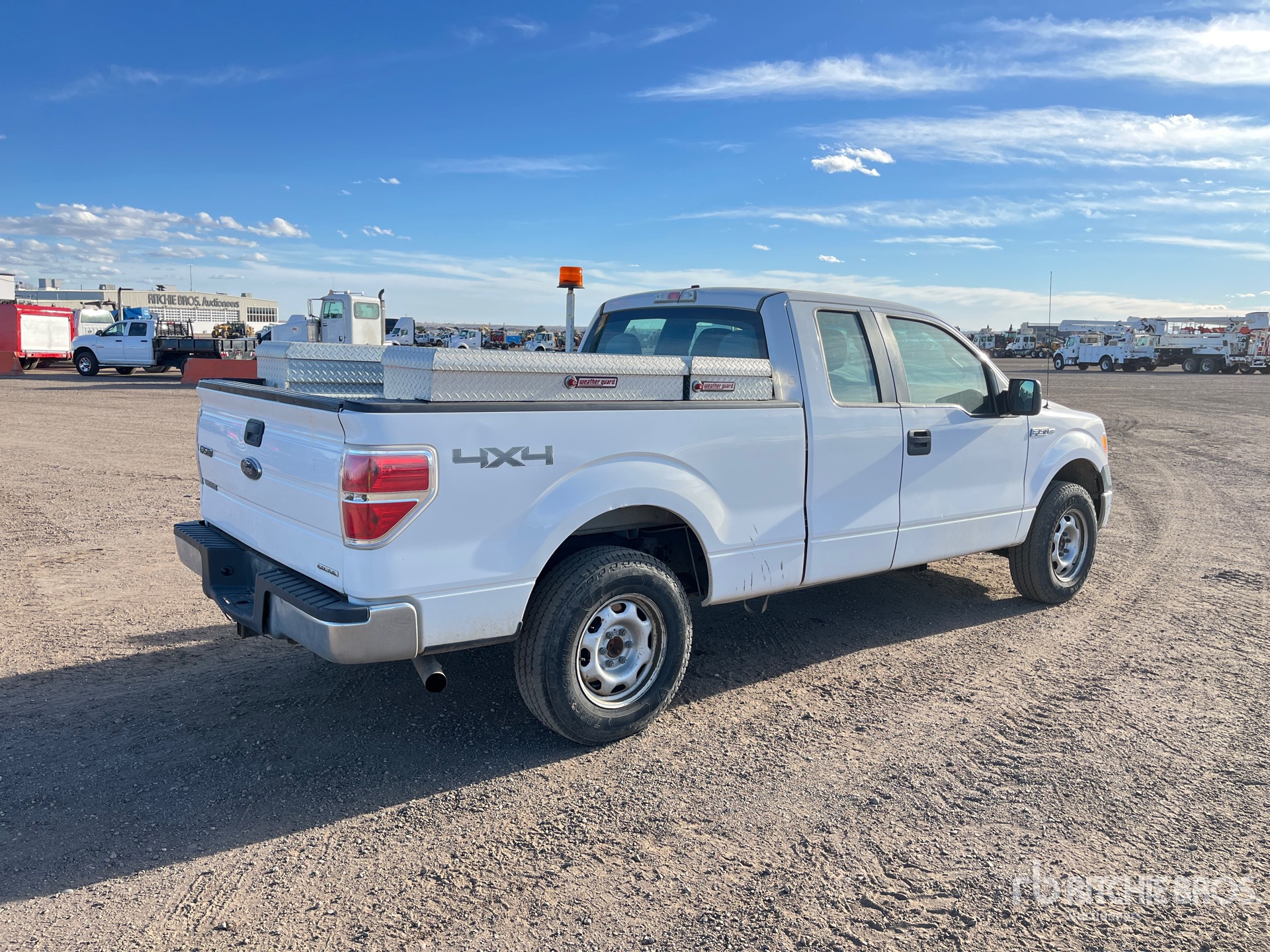 General Appearance with Picture, Right Rear Corner