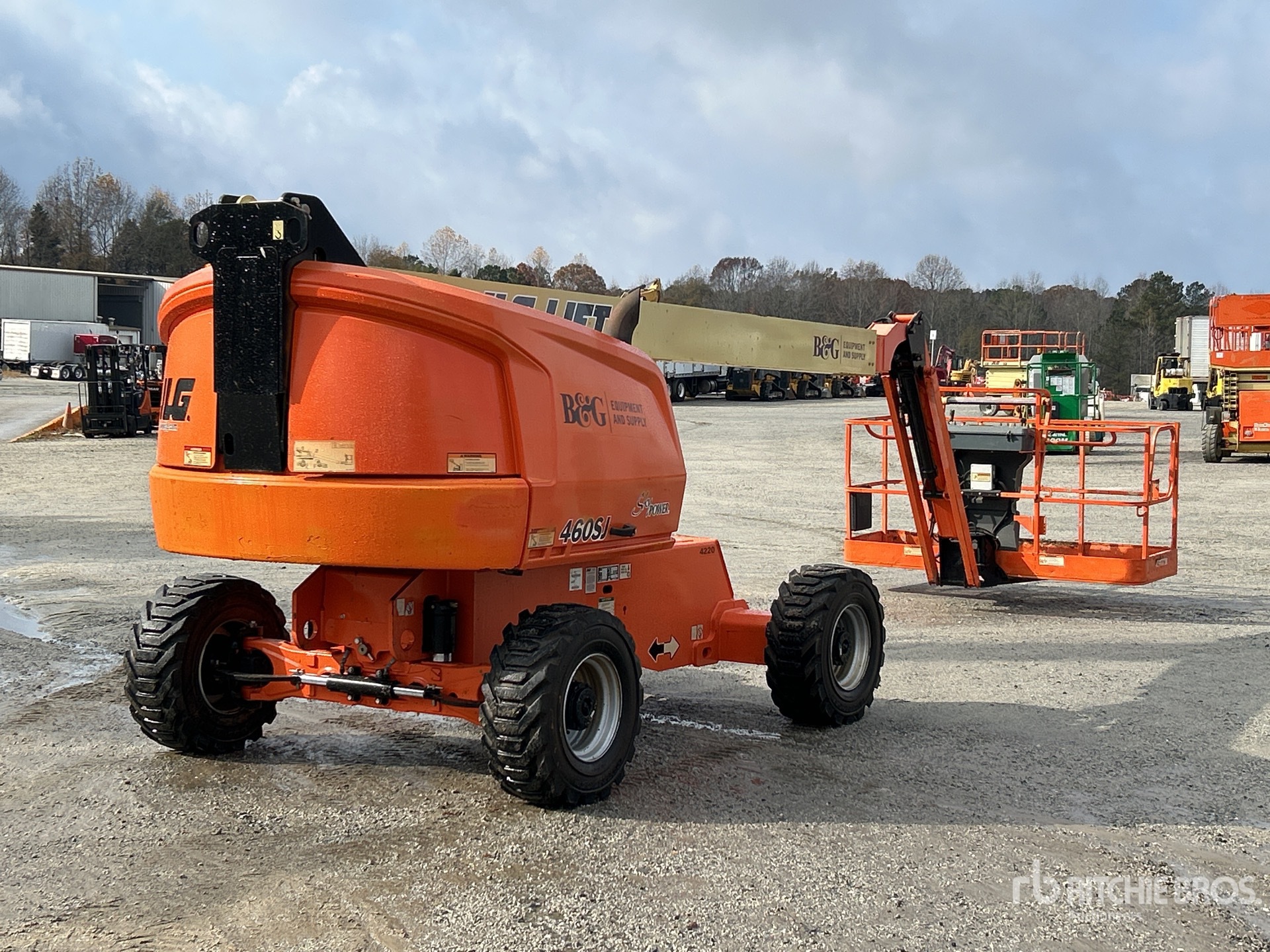 General Appearance with Imagen: esquina trasera derecha