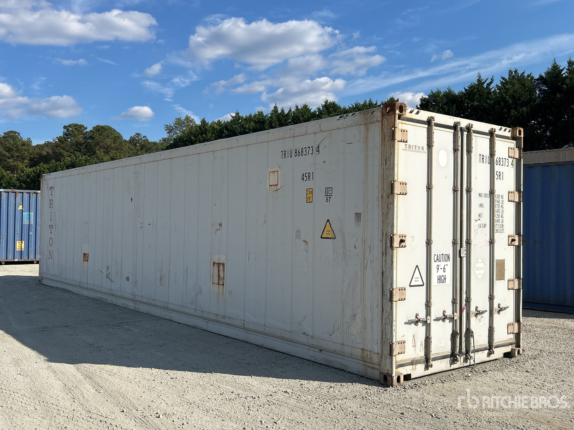 General Appearance with Picture, Right Front Corner