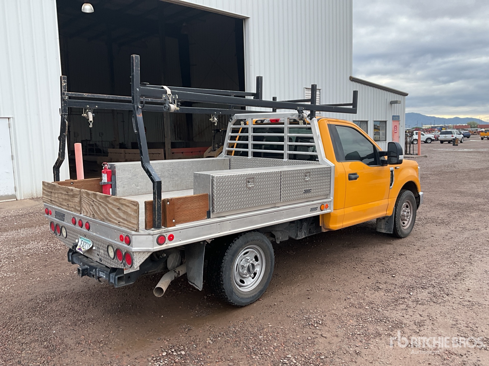 General Appearance with Picture, Right Rear Corner