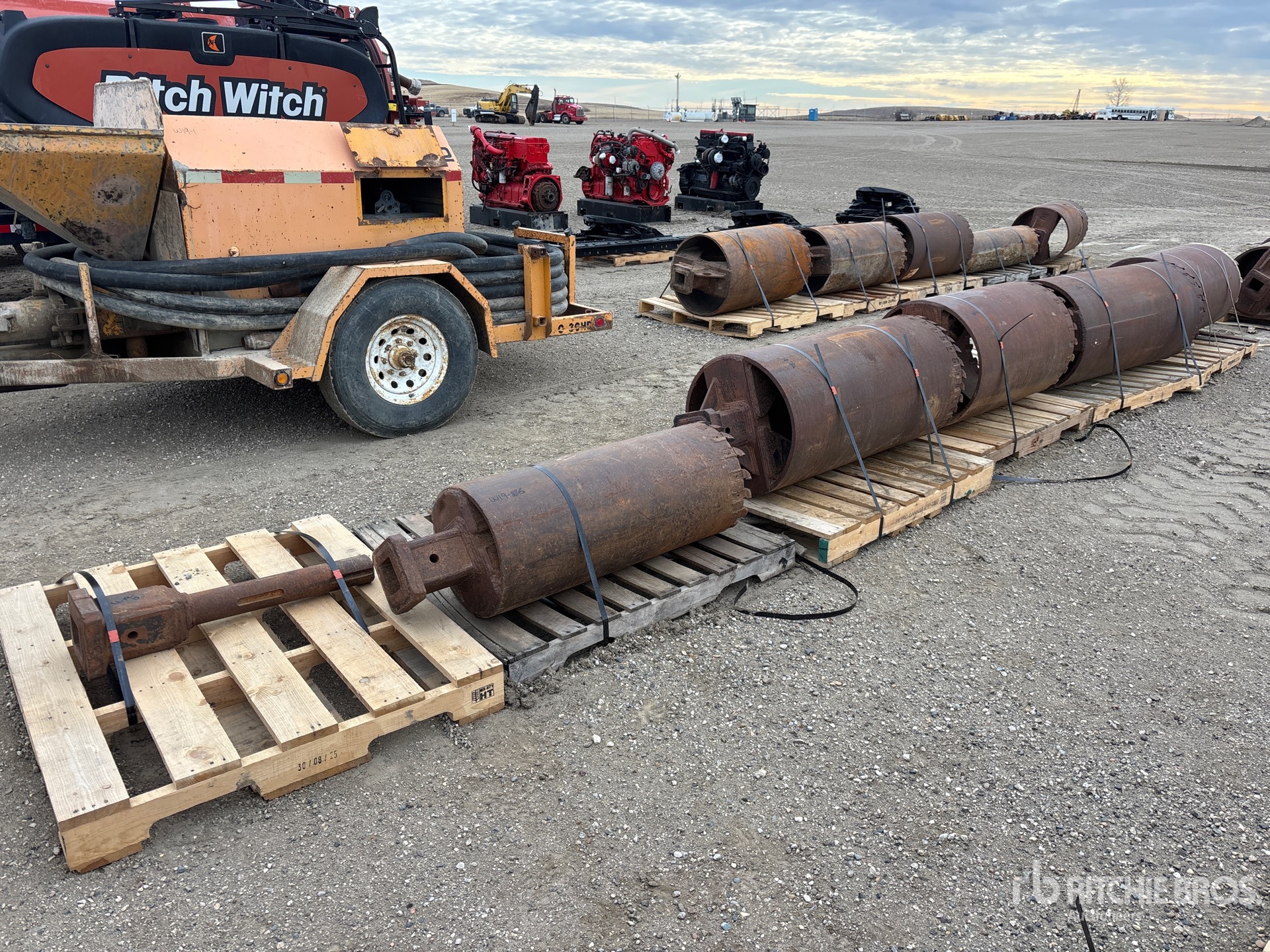 General Appearance with Bild, Ecke vorne links