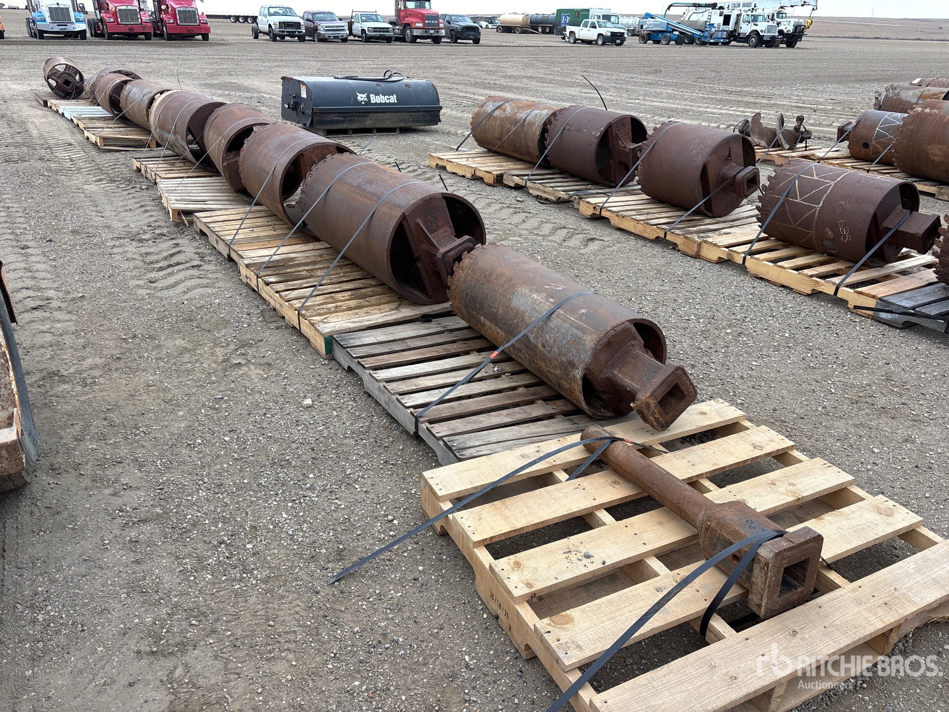 General Appearance with Bild, Ecke vorne rechts