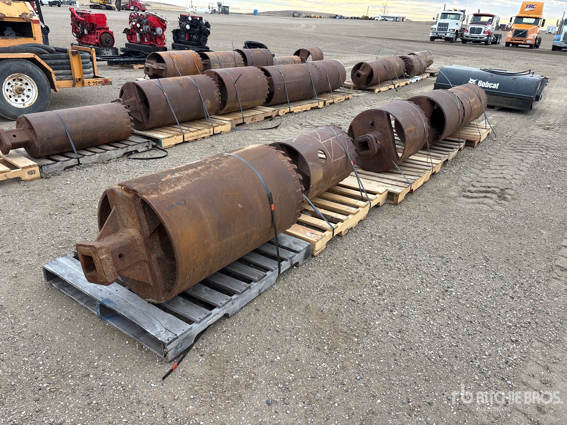 General Appearance with Bild, Ecke vorne links