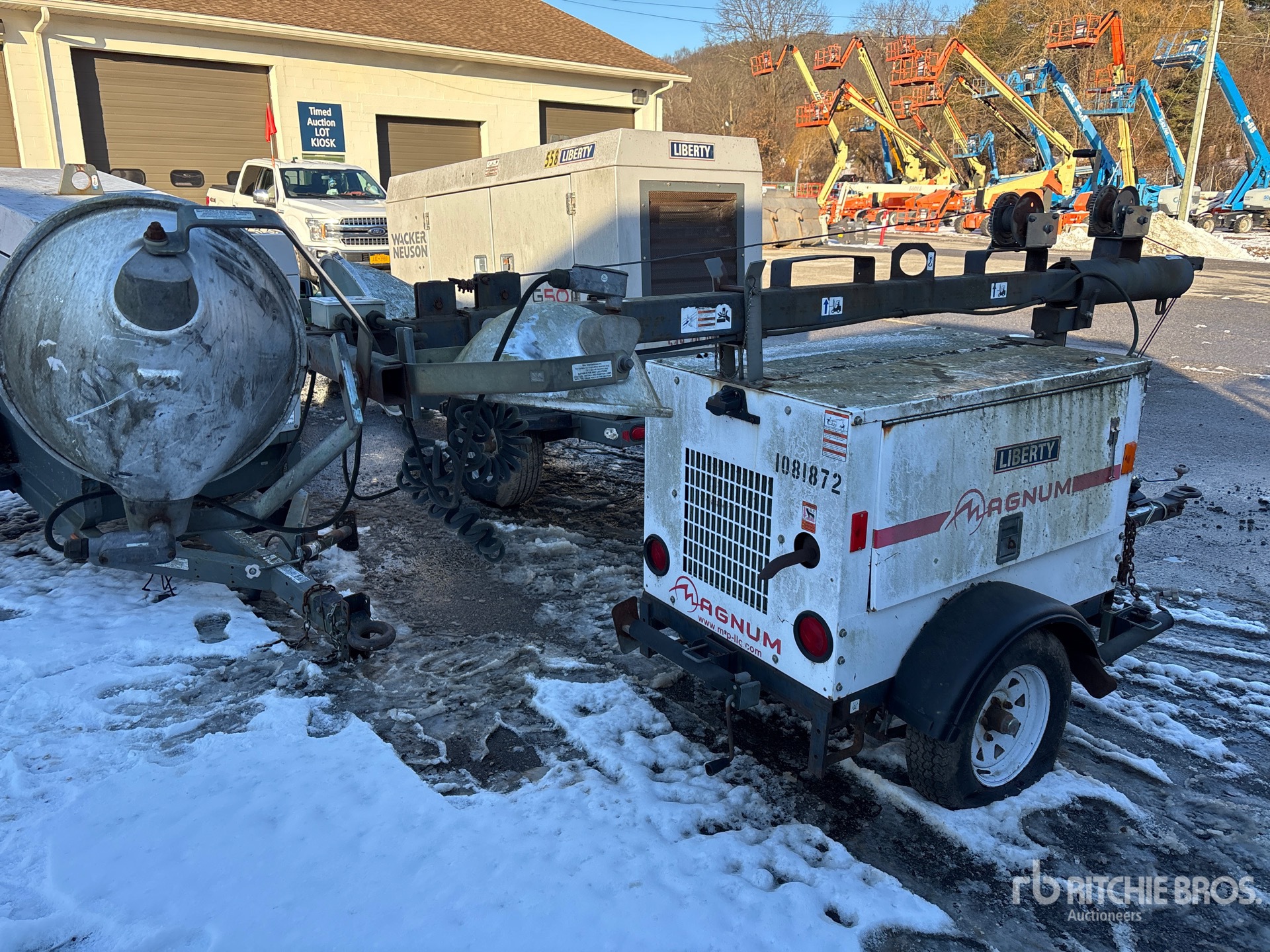 General Appearance with Picture, Right Rear Corner