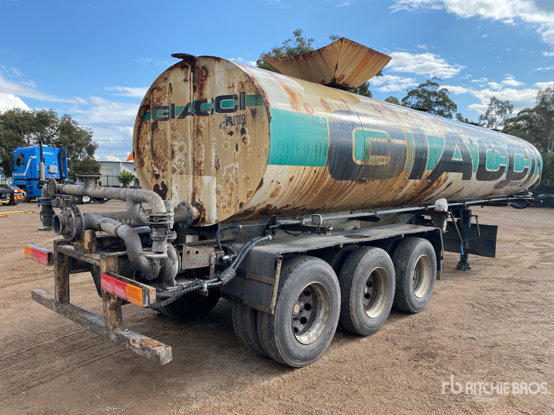 General Appearance with Image, coin arrière gauche