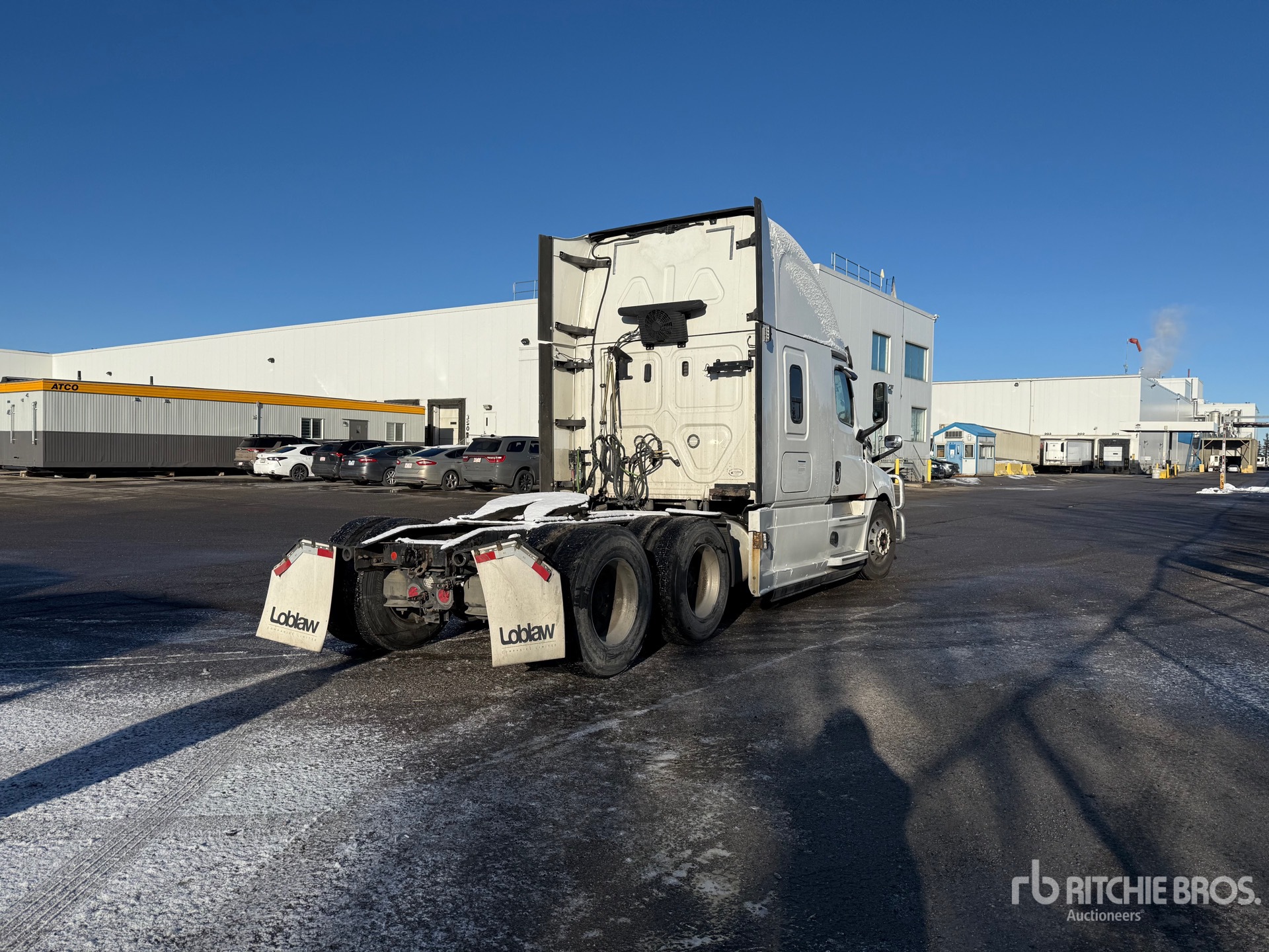 General Appearance with Imagen: esquina trasera derecha