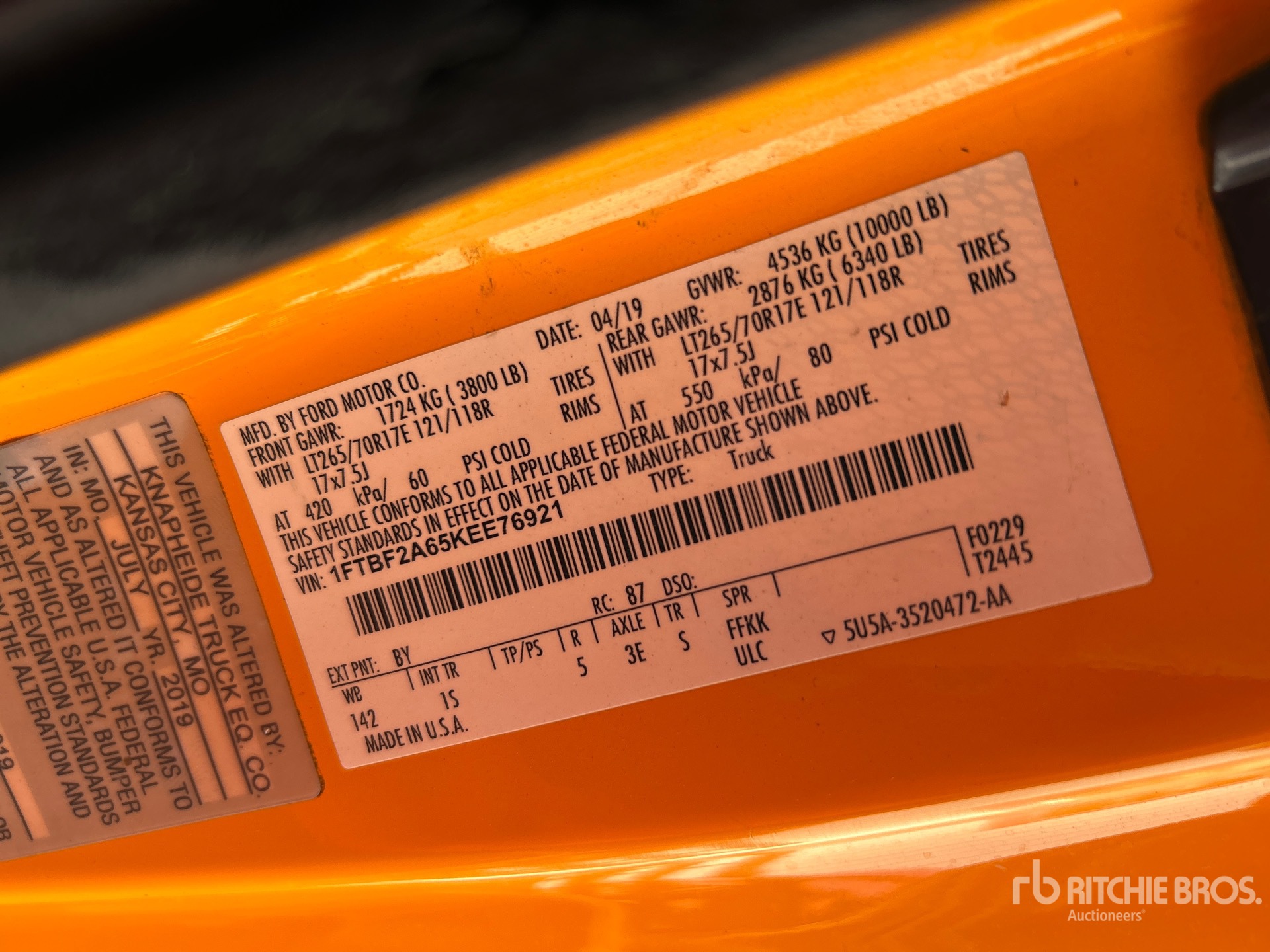 General Appearance with Serial Number / VIN